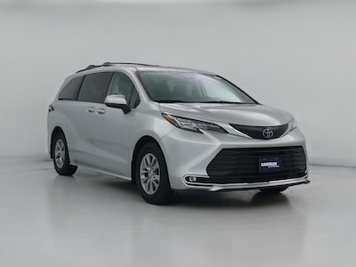 2022 Toyota Sienna Hybrid XLE