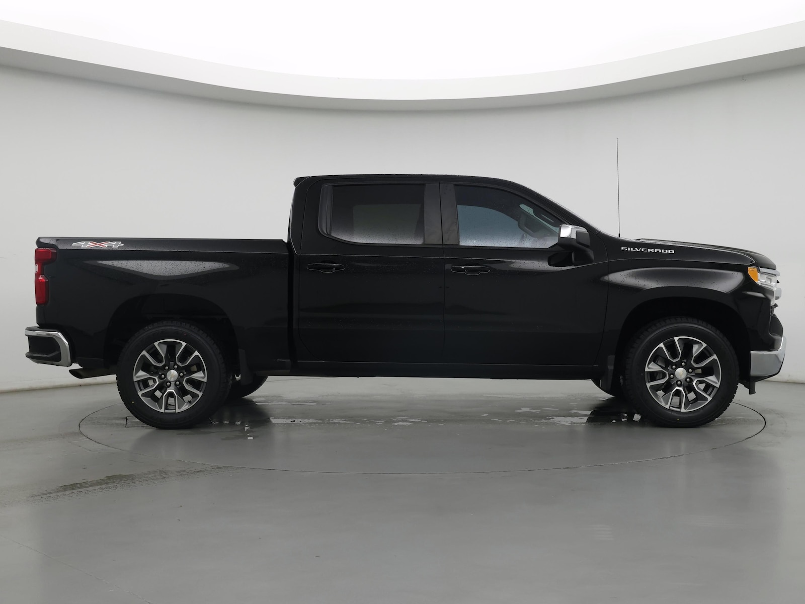 2023 Chevrolet Silverado 1500 LT - Photo 8