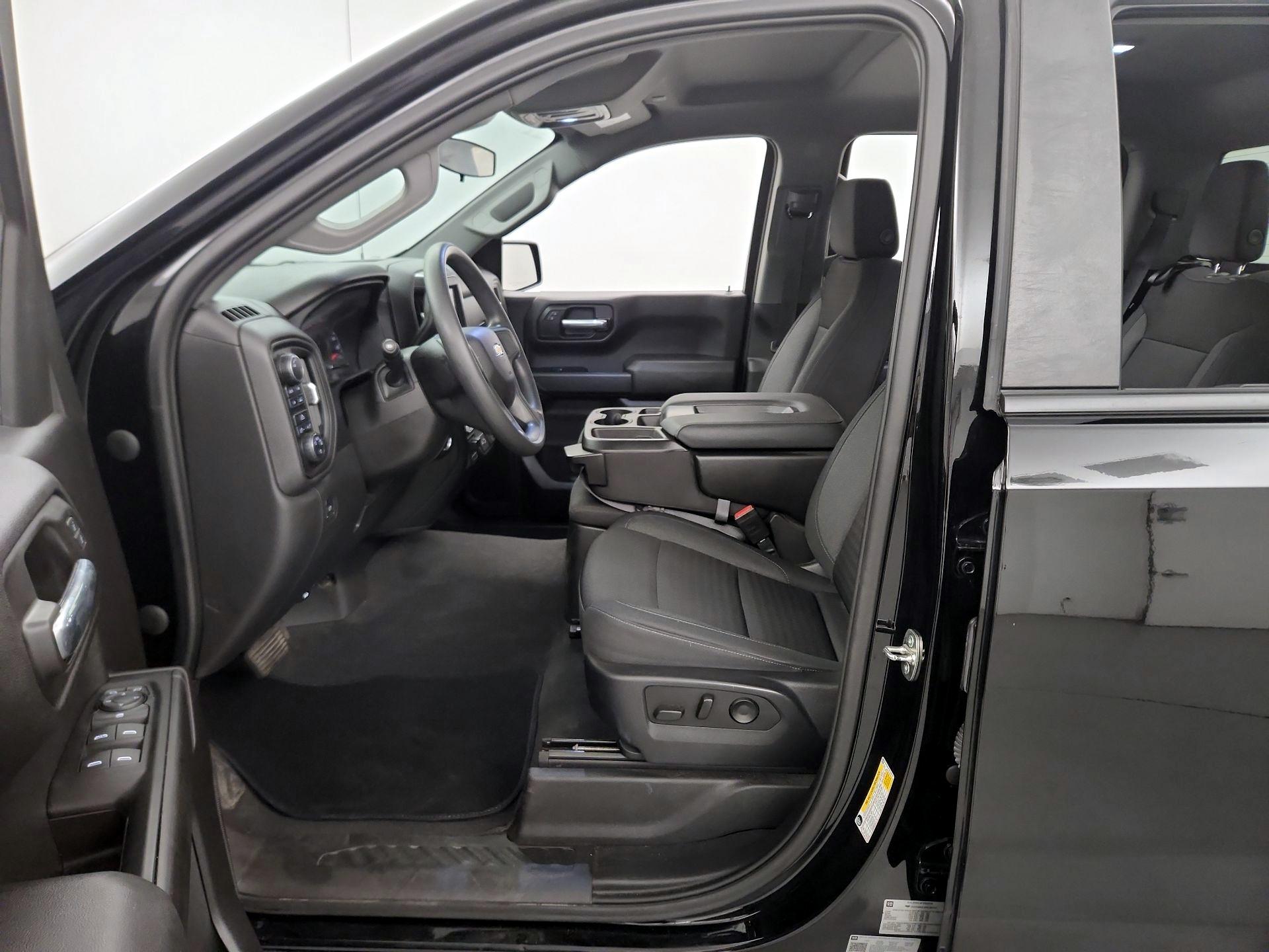 Thumbnail: 2023 Chevrolet Silverado 1500 - 11