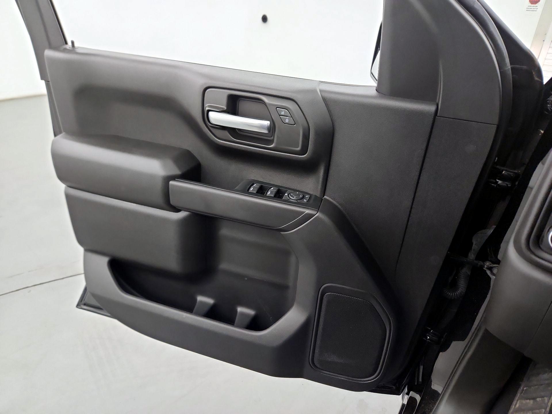Thumbnail: 2023 Chevrolet Silverado 1500 - 12