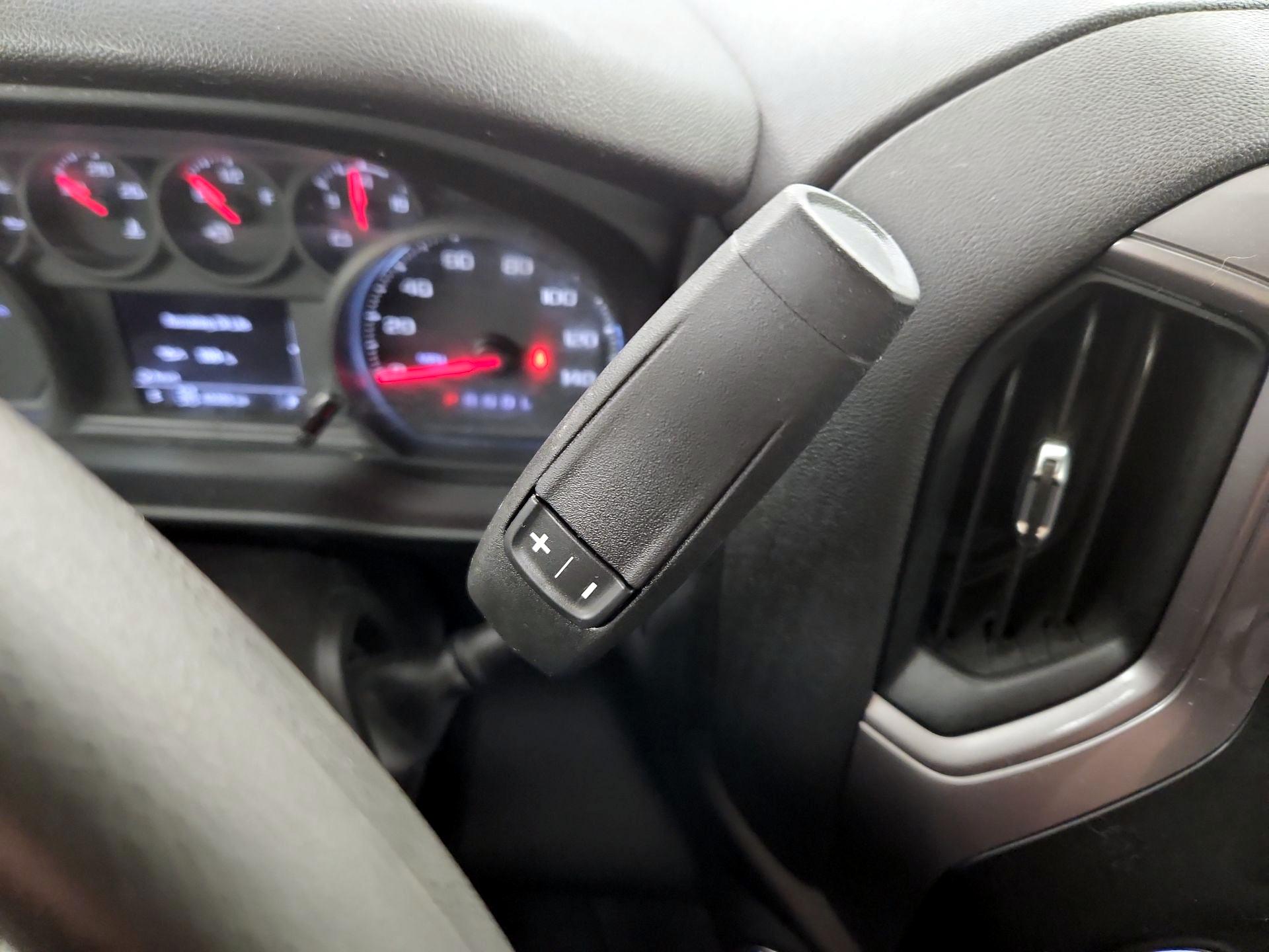 Thumbnail: 2023 Chevrolet Silverado 1500 - 17