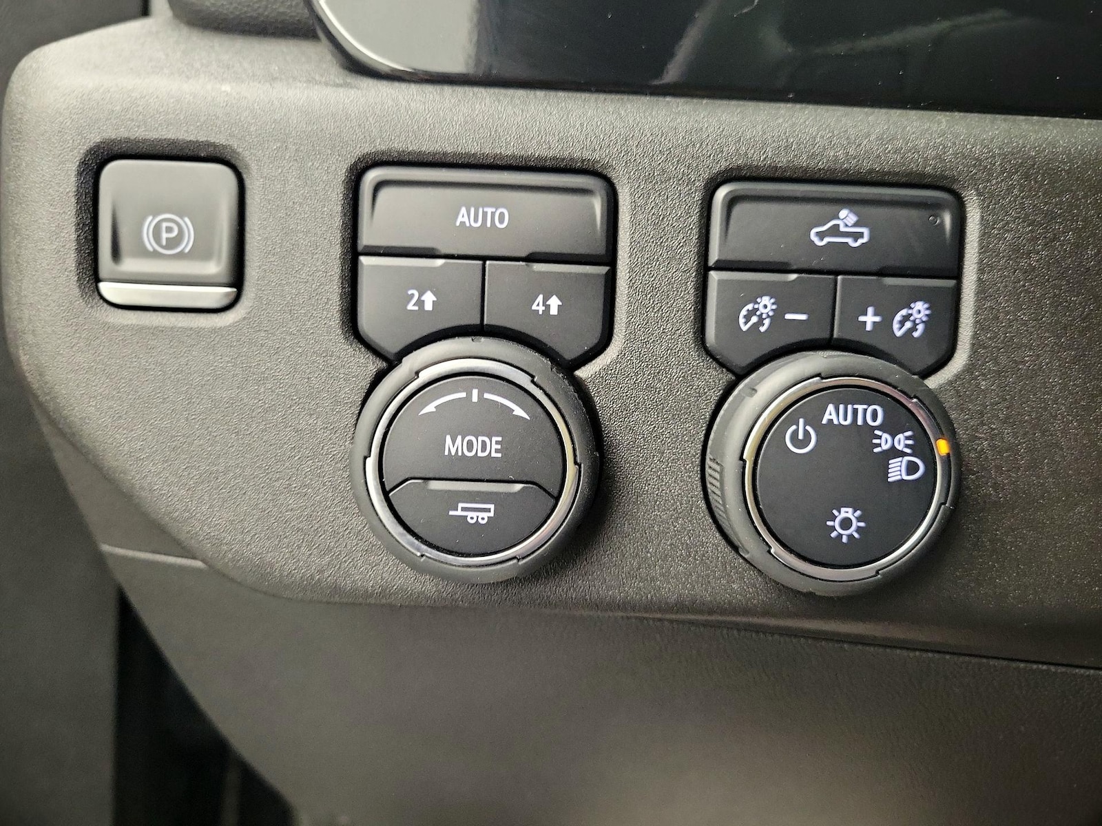 2023 Chevrolet Silverado 1500 LT - Photo 14