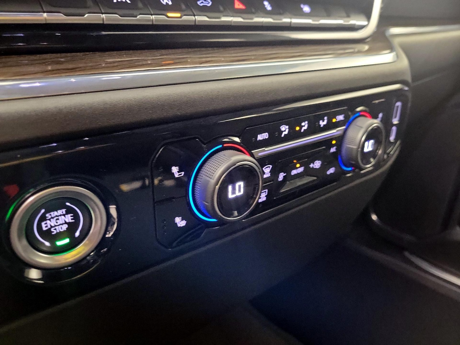 2023 Chevrolet Silverado 1500 LT - Photo 17