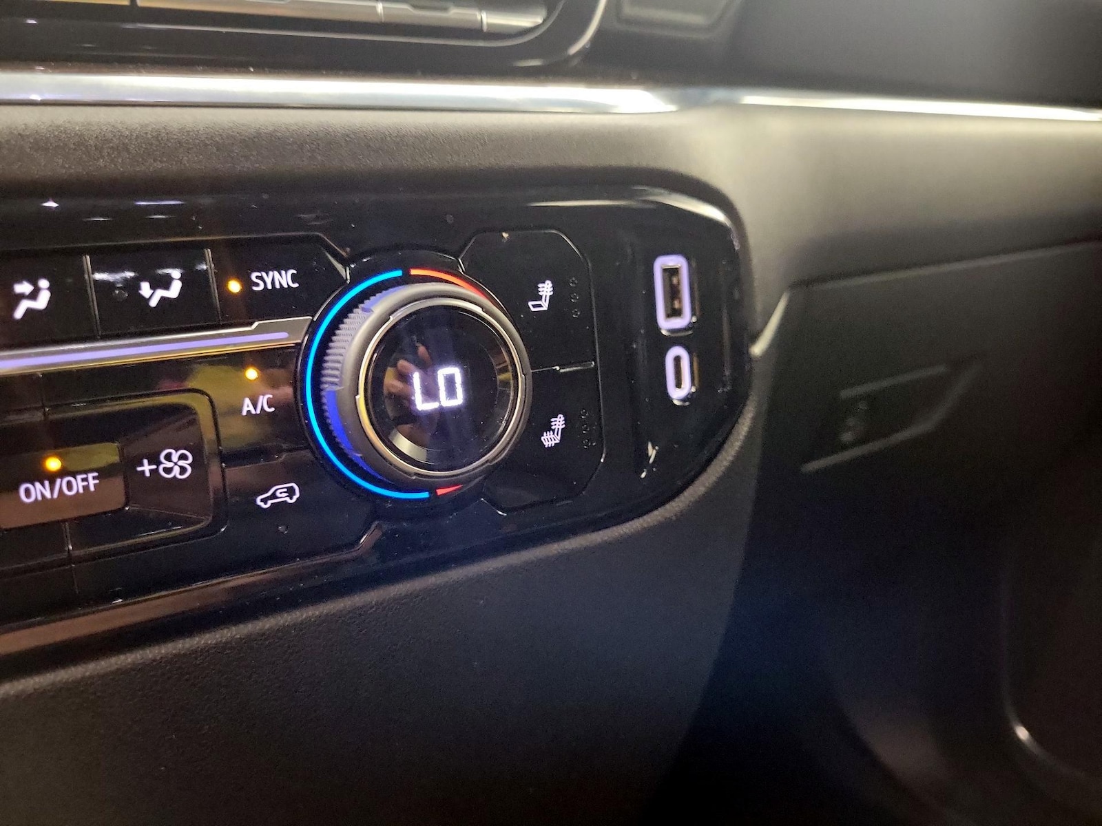2023 Chevrolet Silverado 1500 LT - Photo 19