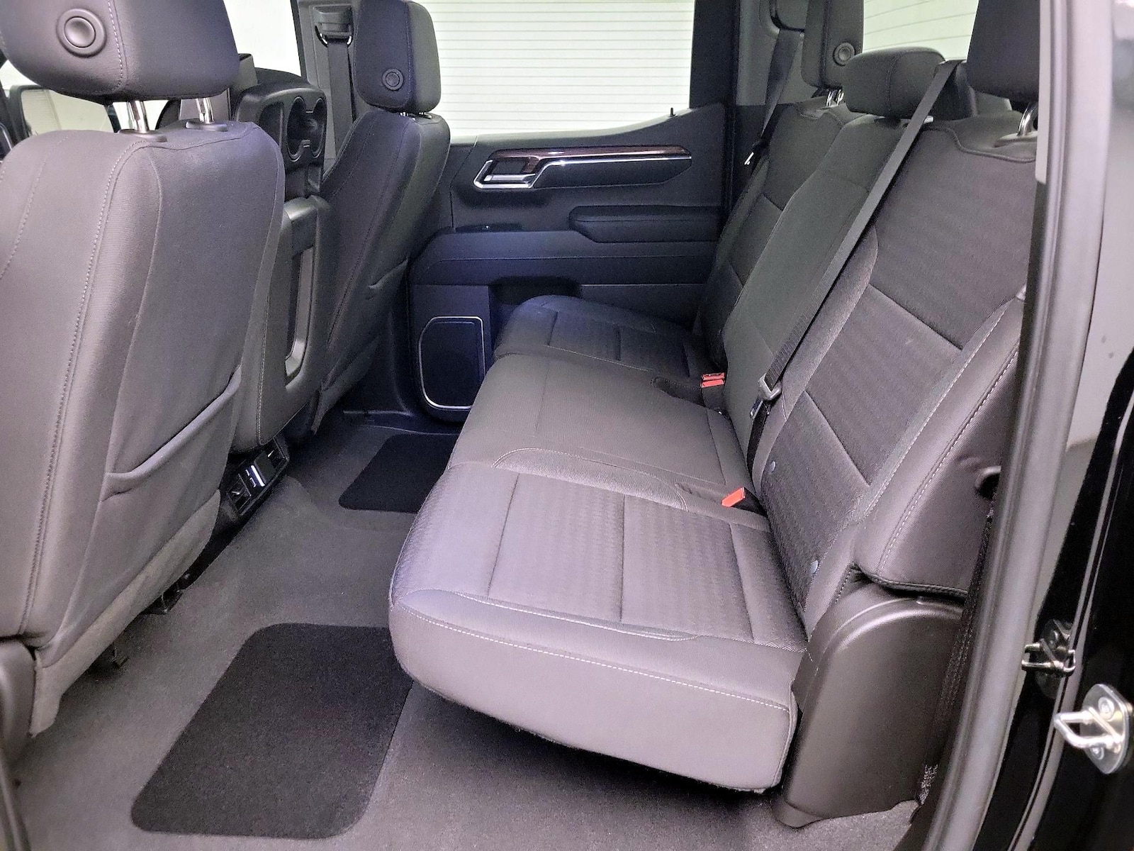 2023 Chevrolet Silverado 1500 LT - Photo 20