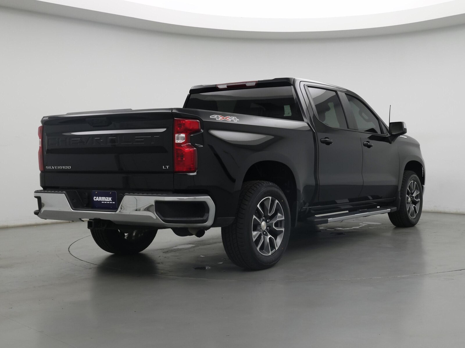 2023 Chevrolet Silverado 1500 LT - Photo 9