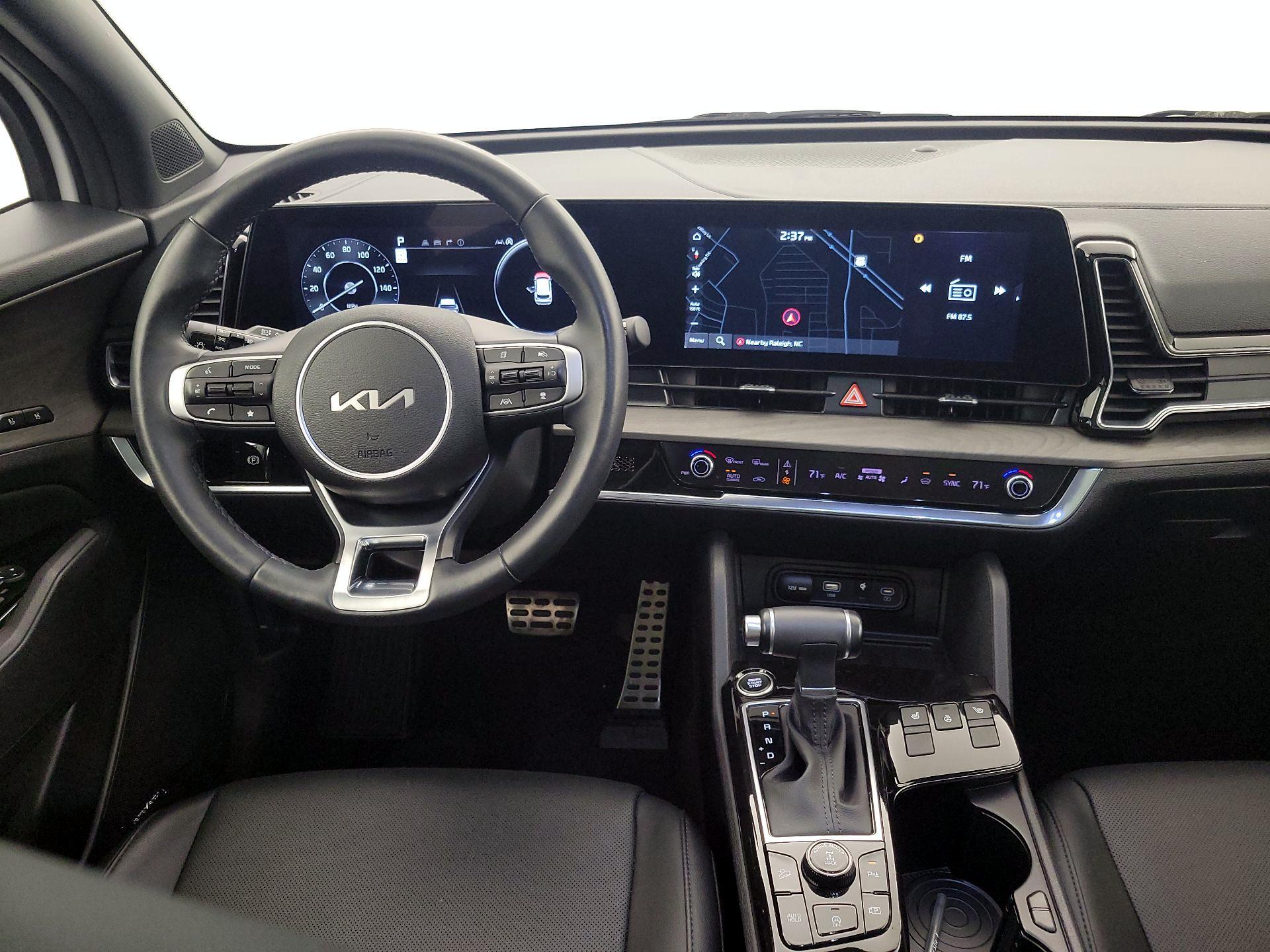 Thumbnail: 2023 Kia Sportage - 10