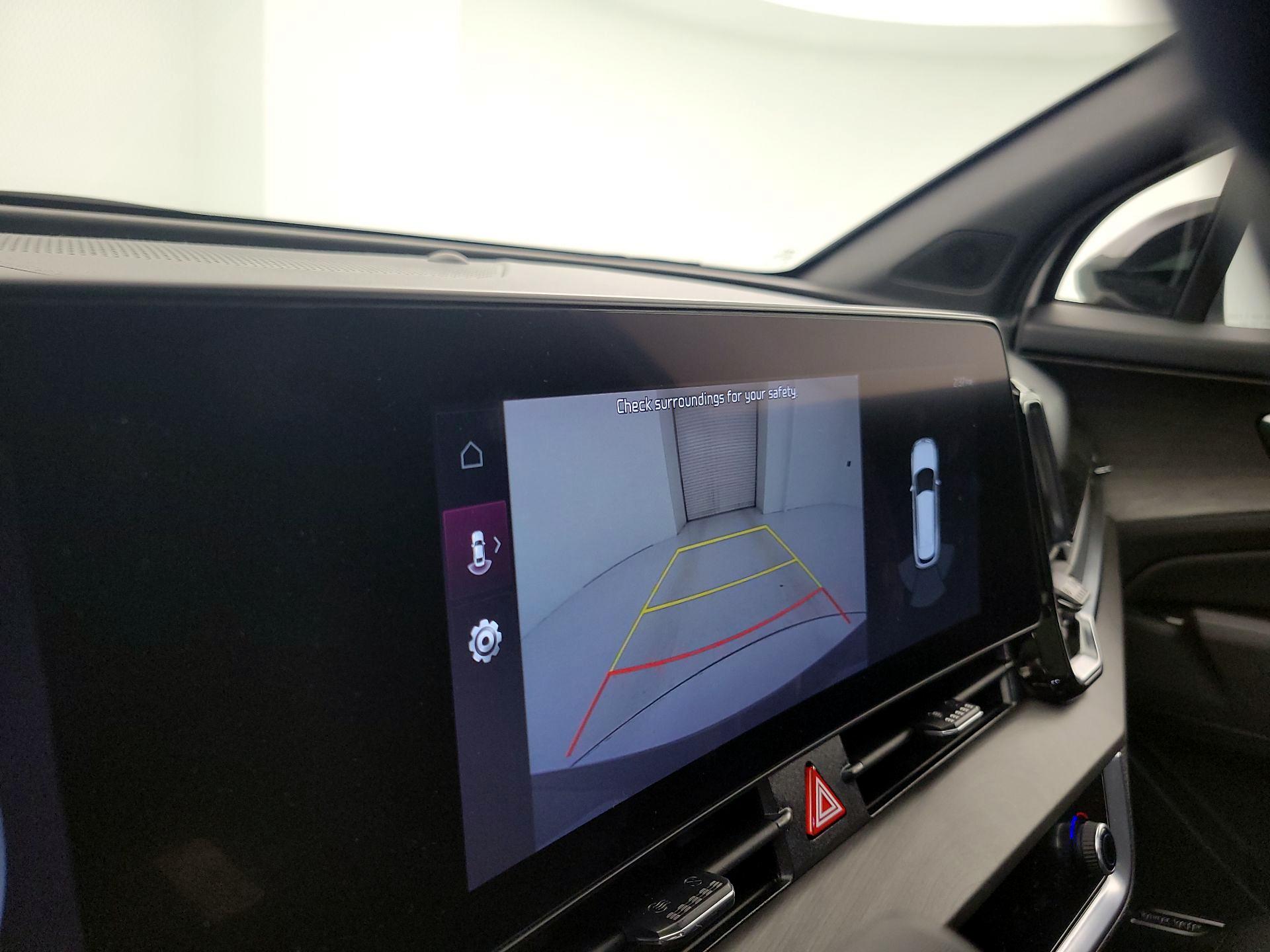 Thumbnail: 2023 Kia Sportage - 15