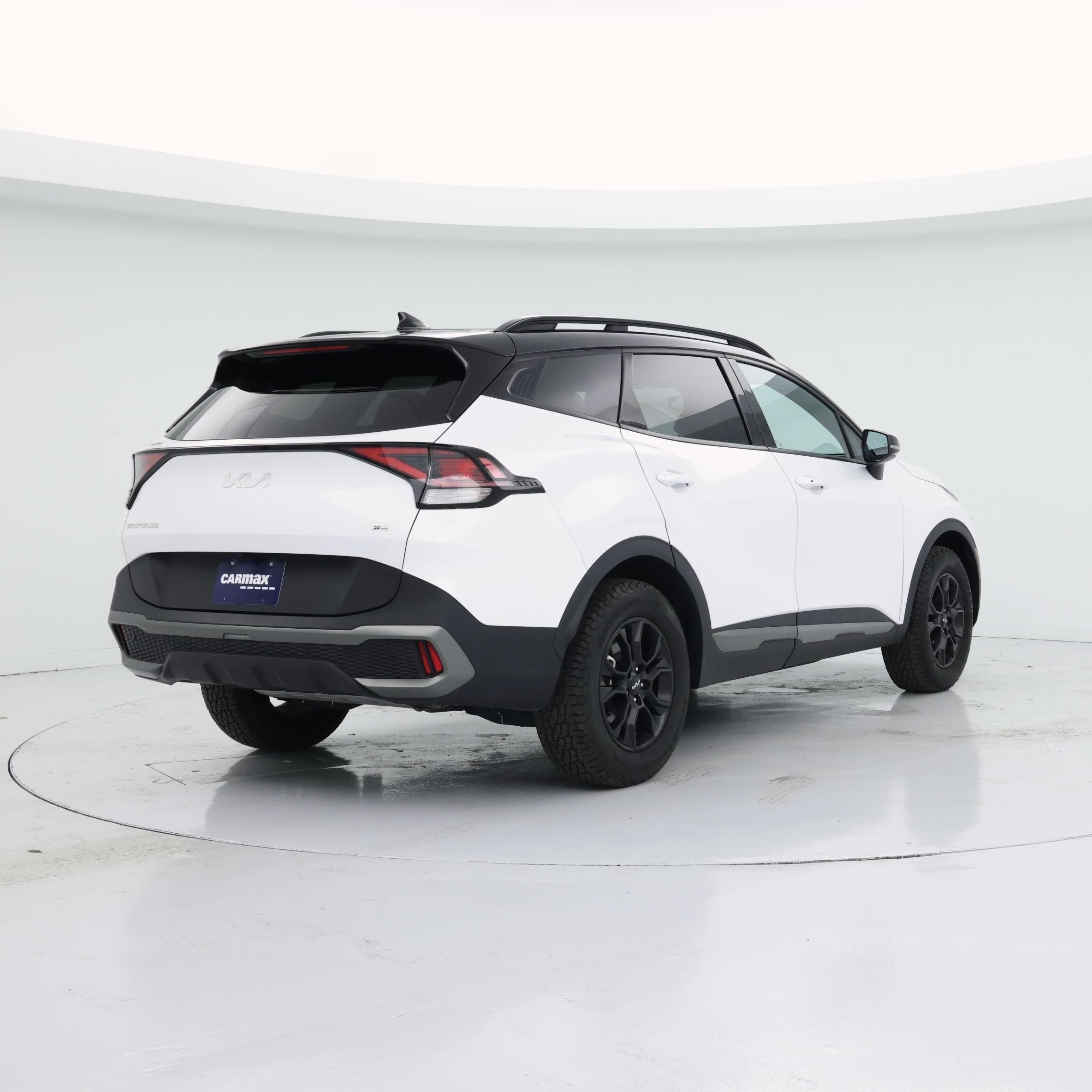 Thumbnail: 2023 Kia Sportage - 8