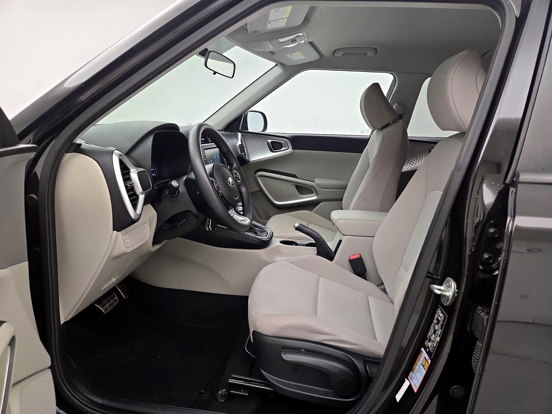 Thumbnail: 2020 Kia Soul - 11
