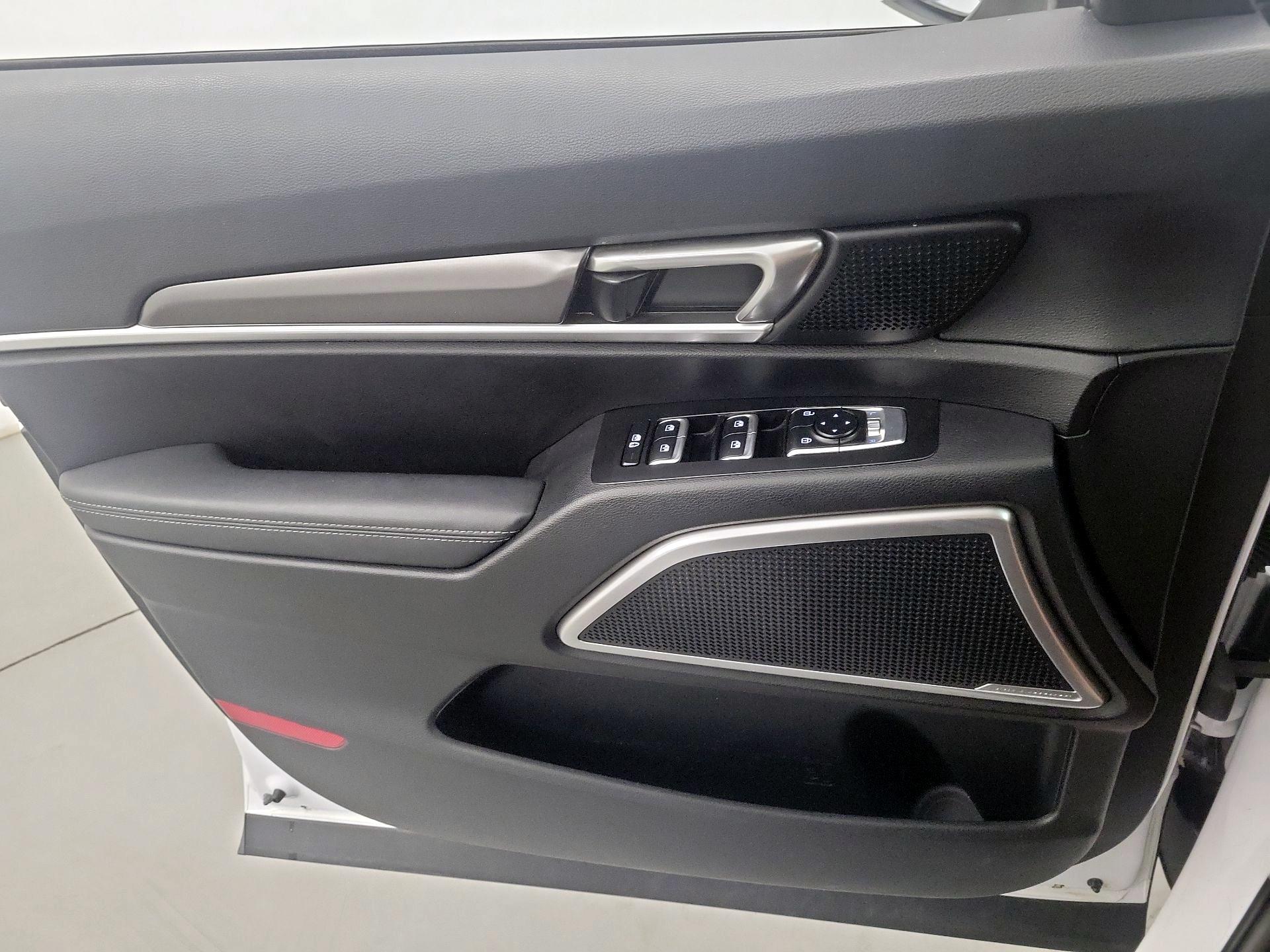 Thumbnail: 2023 Kia Telluride - 12