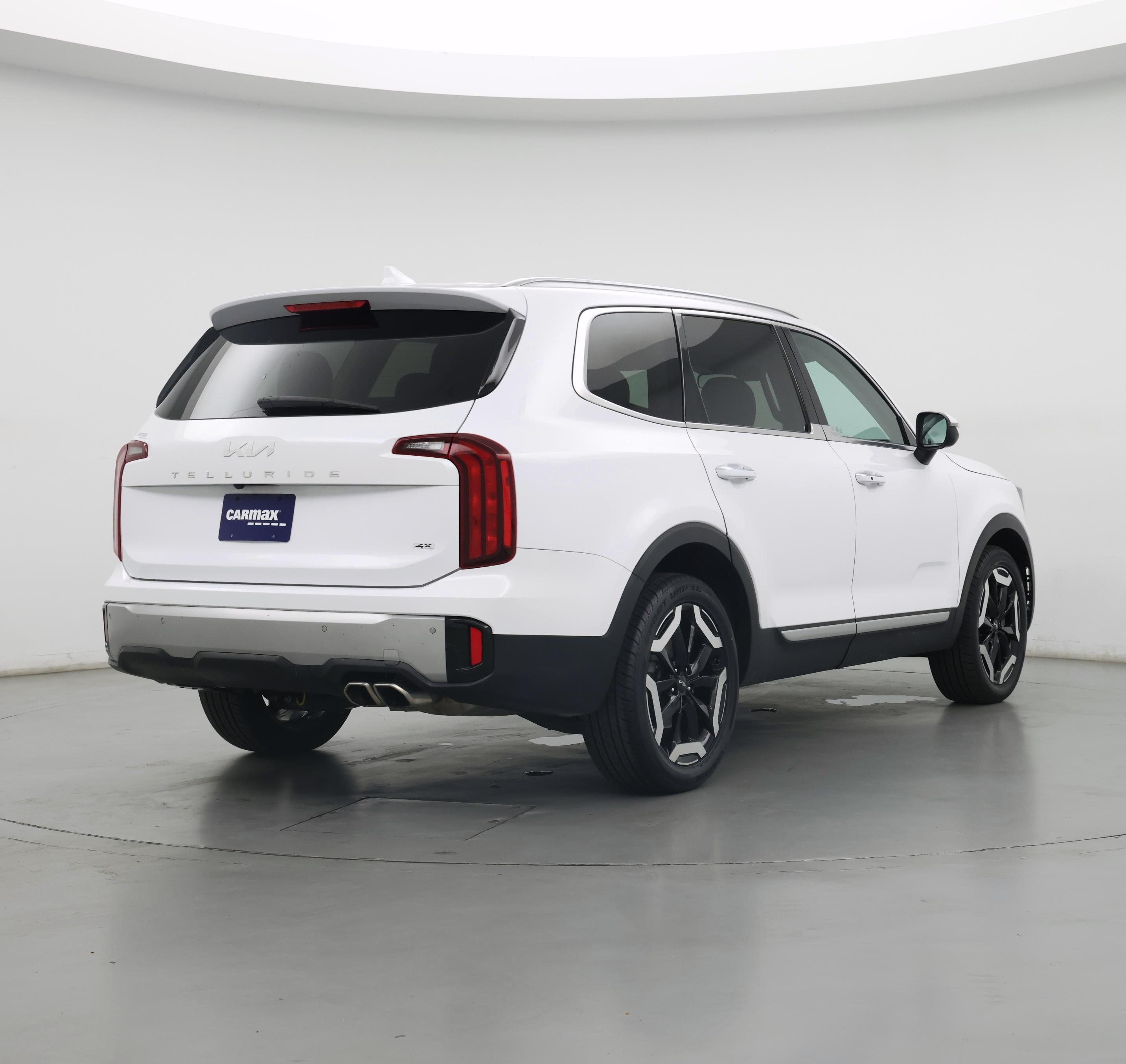 Thumbnail: 2023 Kia Telluride - 8