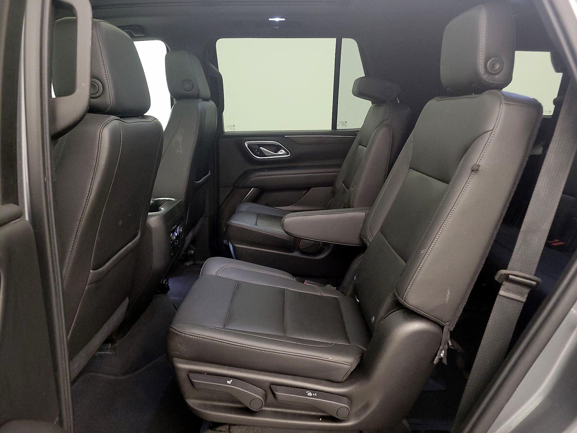 Thumbnail: 2021 Chevrolet Tahoe - 20