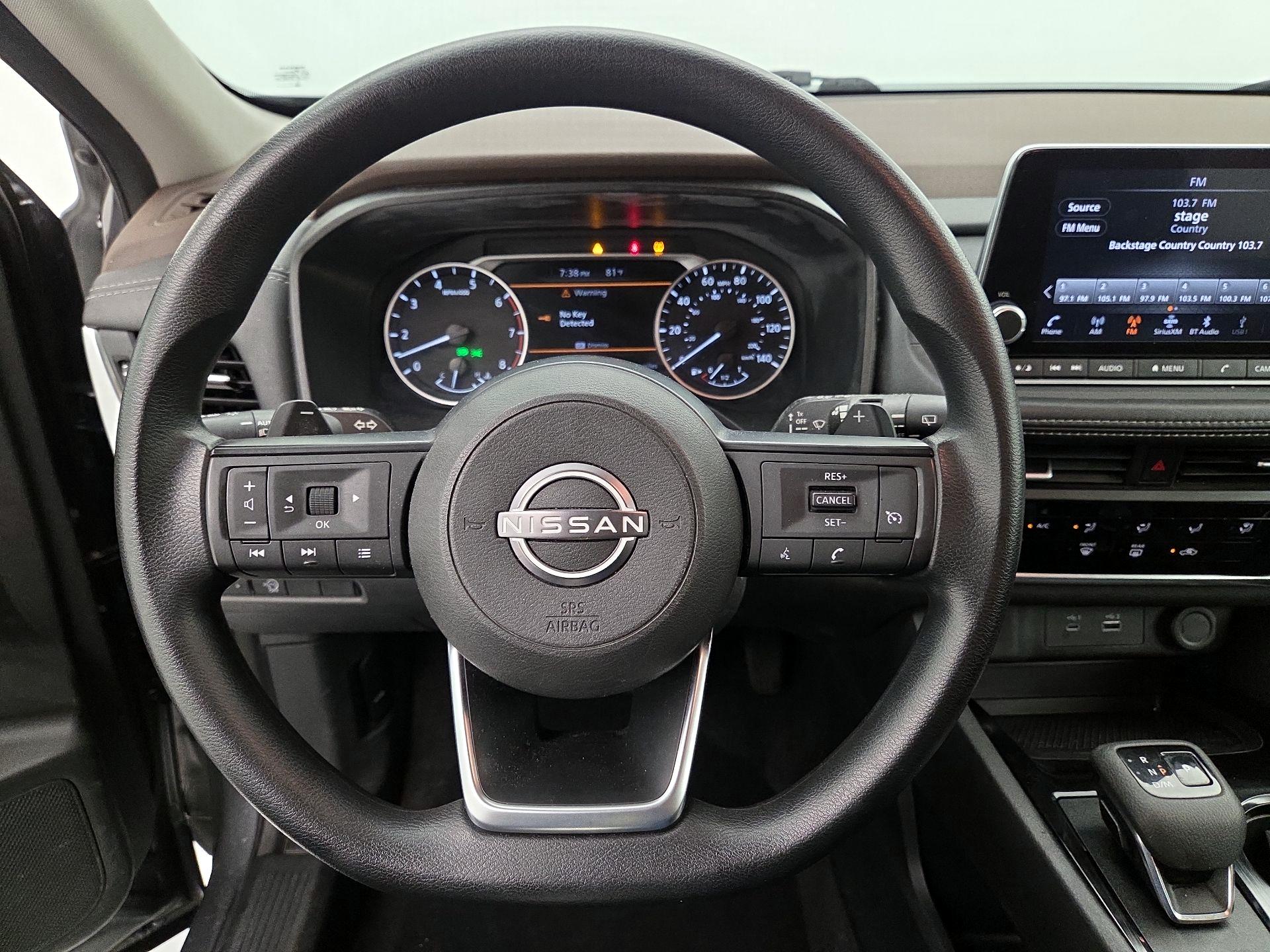 Thumbnail: 2023 Nissan Rogue - 10
