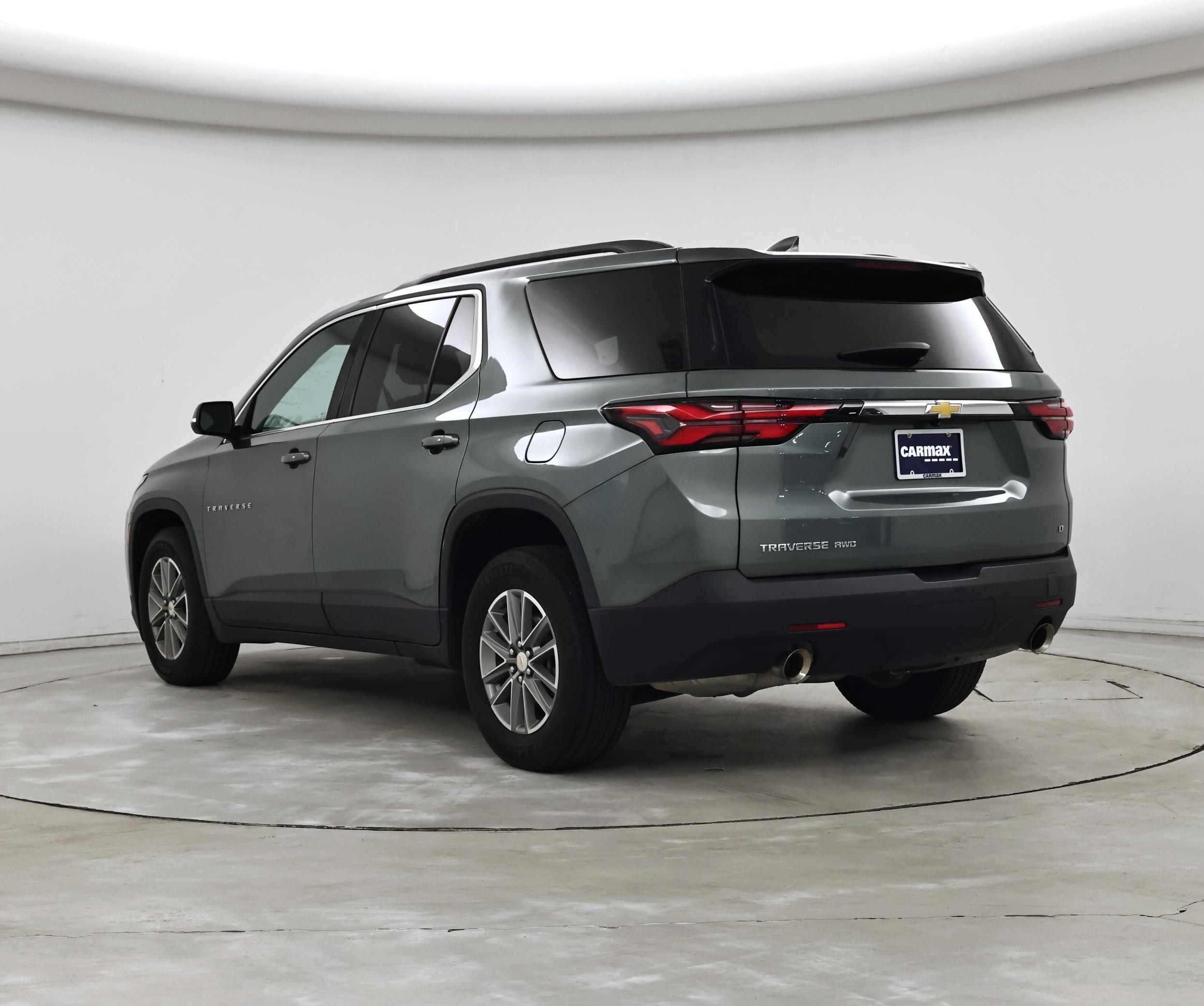 Thumbnail: 2023 Chevrolet Traverse - 2
