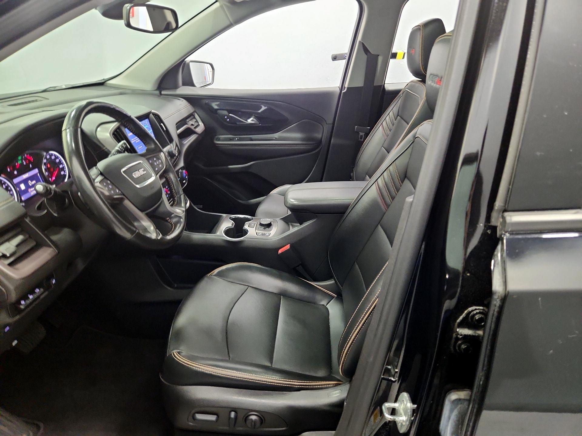 Thumbnail: 2022 GMC Terrain - 11