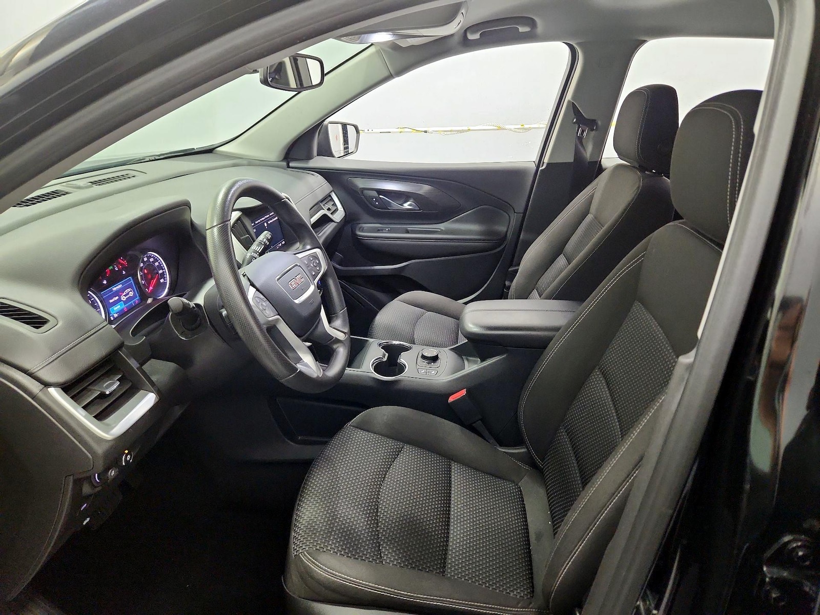 2022 GMC Terrain SLE - Photo 12
