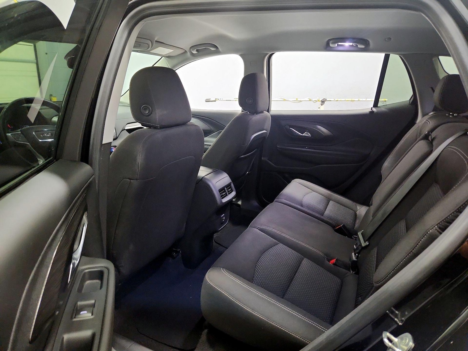 2022 GMC Terrain SLE - Photo 21