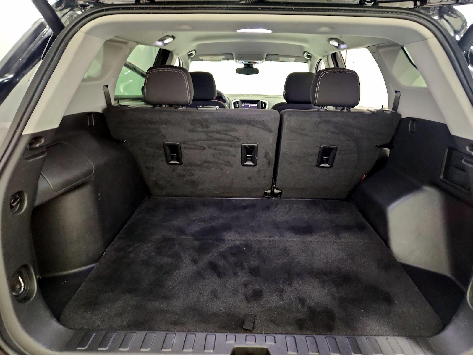 2022 GMC Terrain SLE - Photo 22