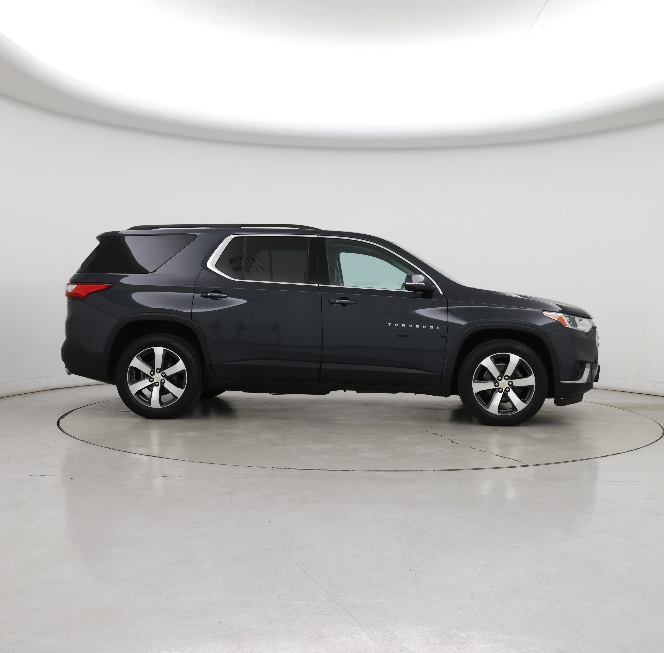 Thumbnail: 2021 Chevrolet Traverse - 7