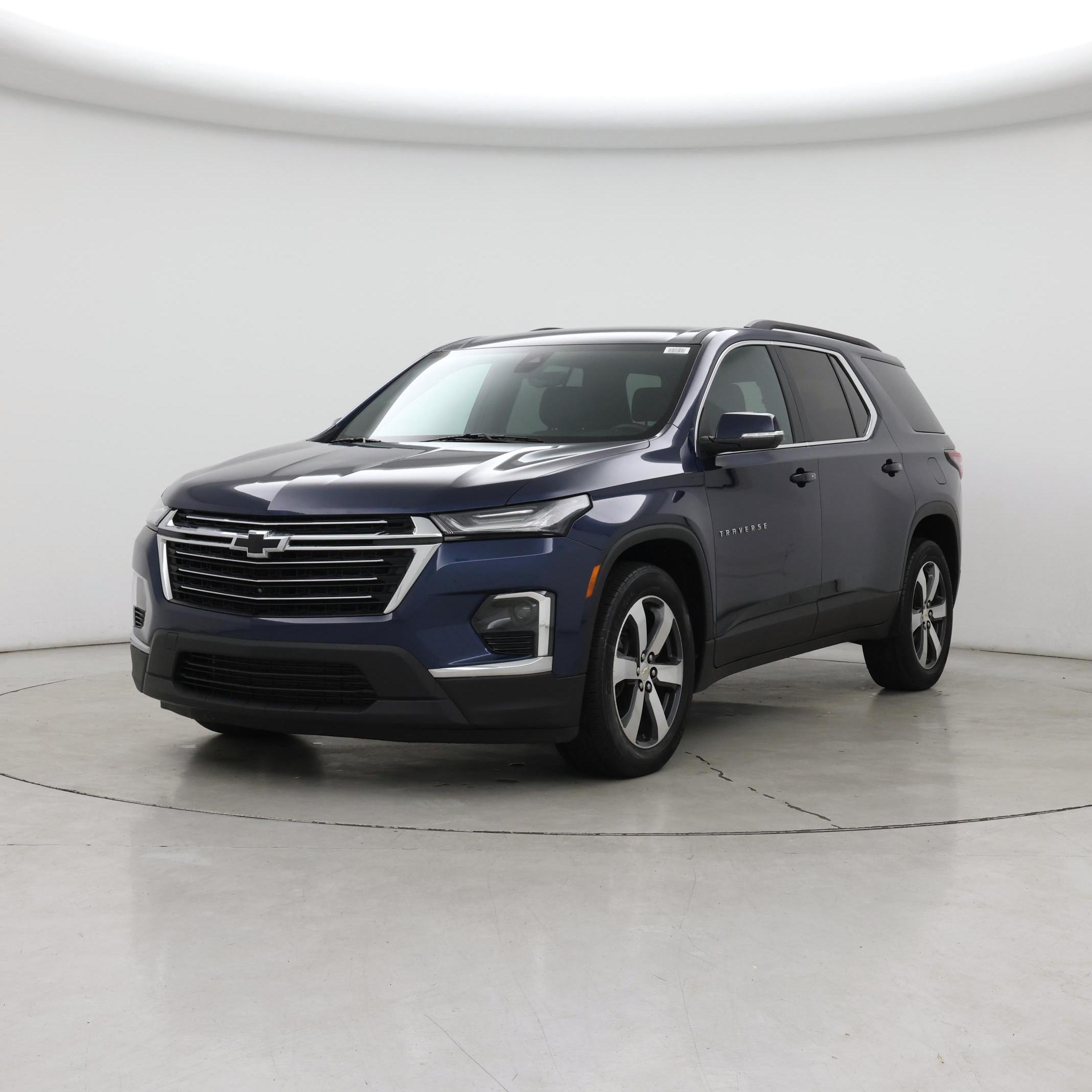Thumbnail: 2023 Chevrolet Traverse - 4