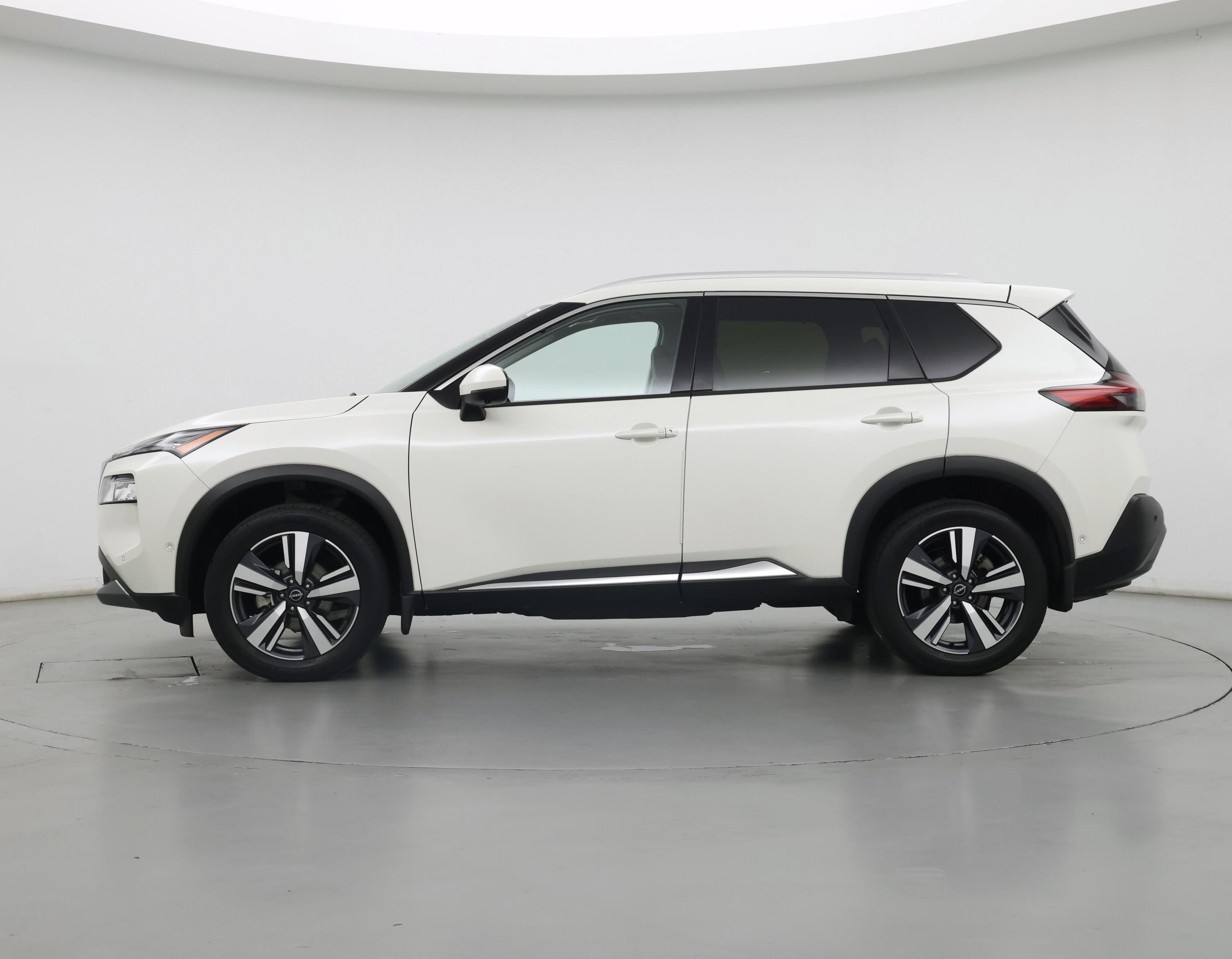 Thumbnail: 2023 Nissan Rogue - 3