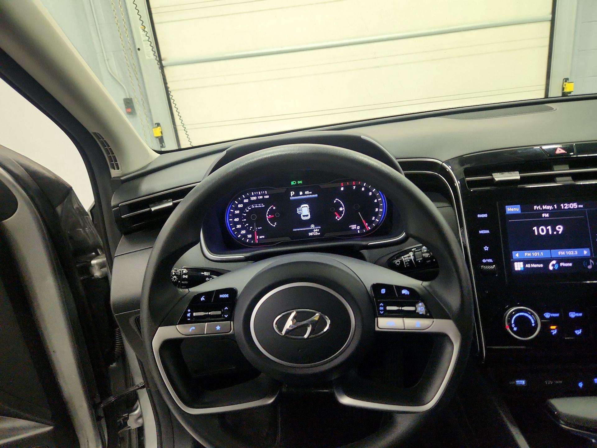 Thumbnail: 2023 Hyundai Tucson - 10