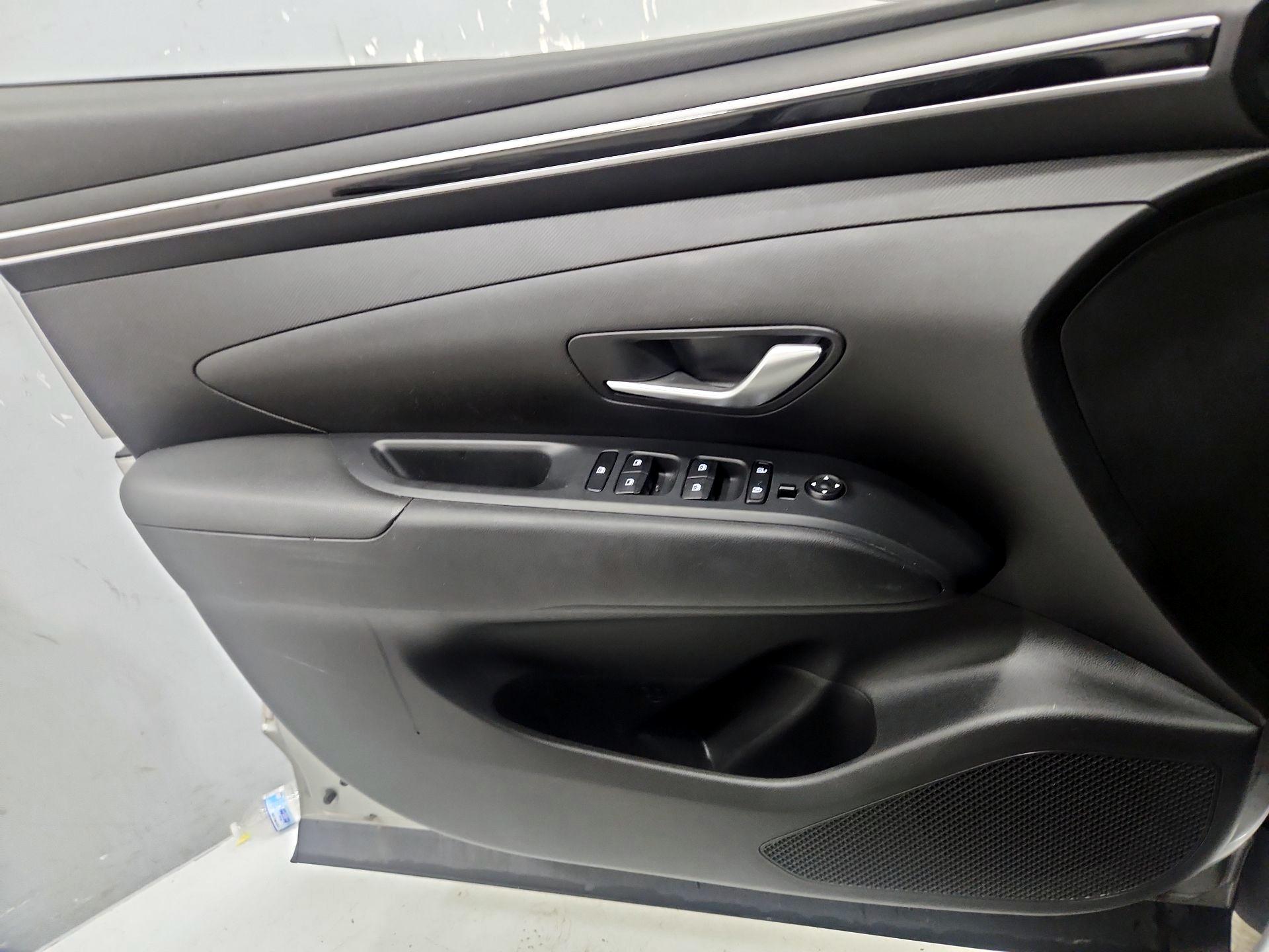 Thumbnail: 2023 Hyundai Tucson - 12