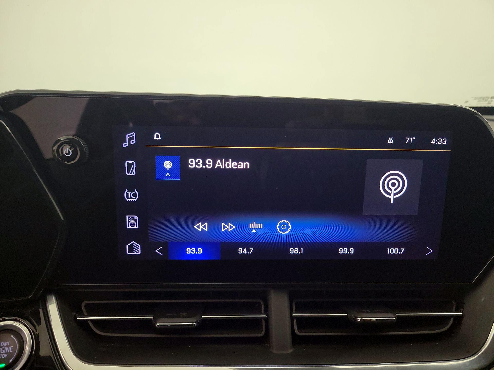 Thumbnail: 2024 Chevrolet Trax - 15