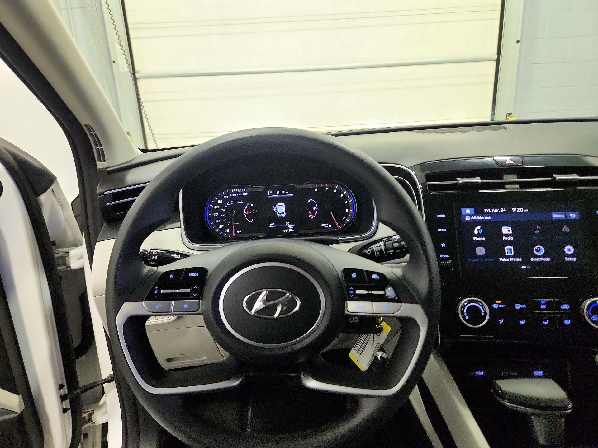 Thumbnail: 2023 Hyundai Tucson - 10