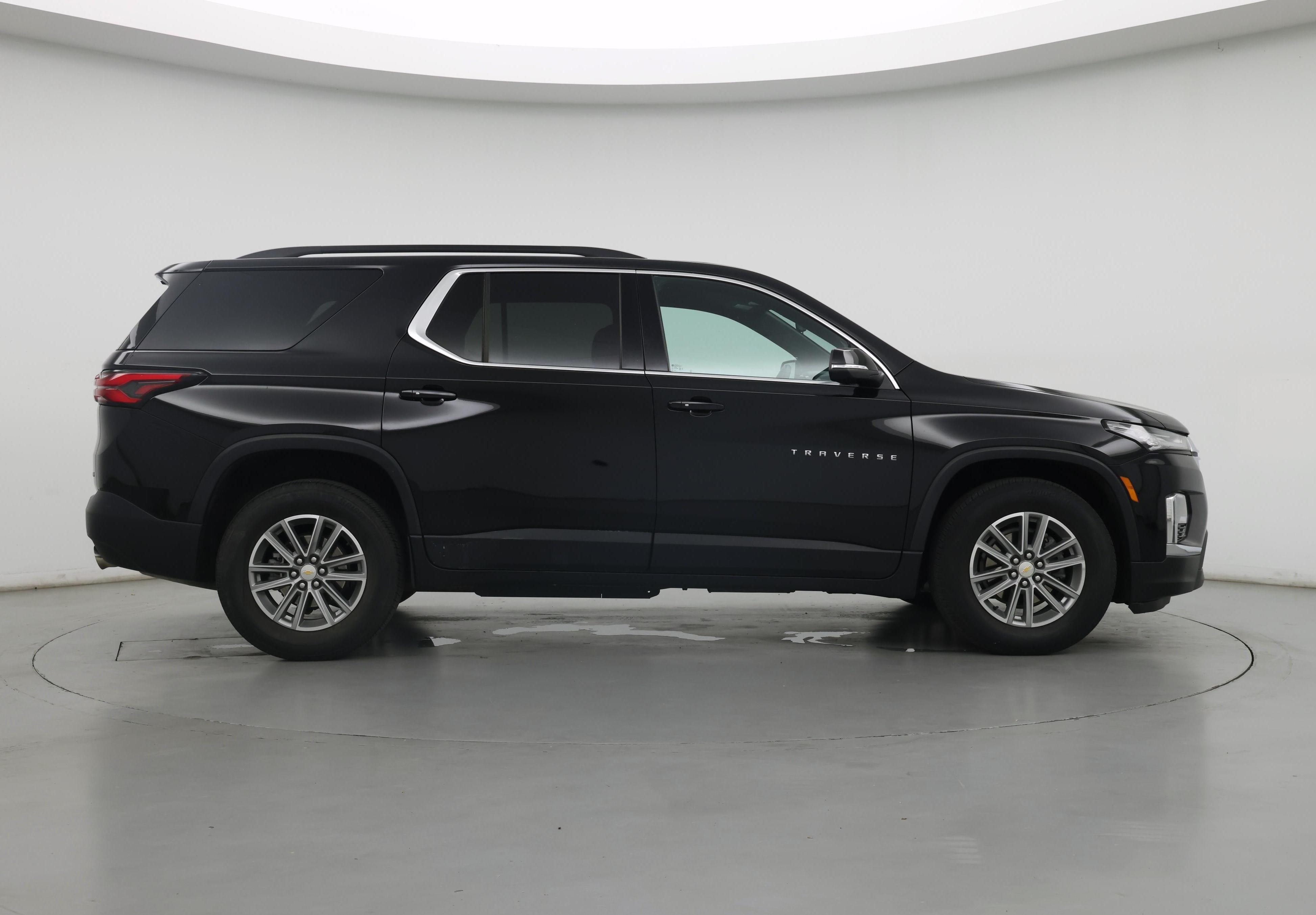 Thumbnail: 2023 Chevrolet Traverse - 7