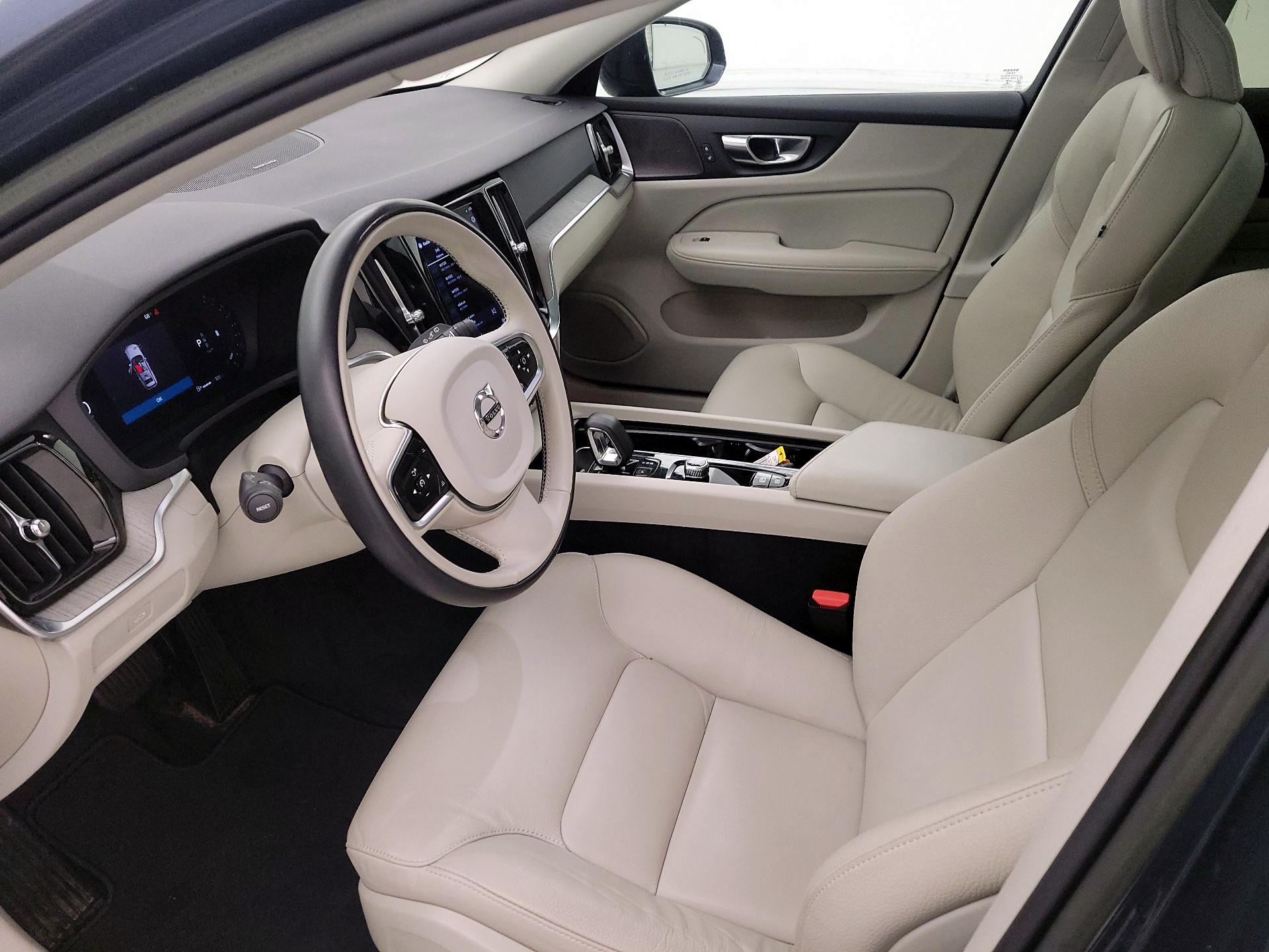 Thumbnail: 2023 Volvo S60 - 11