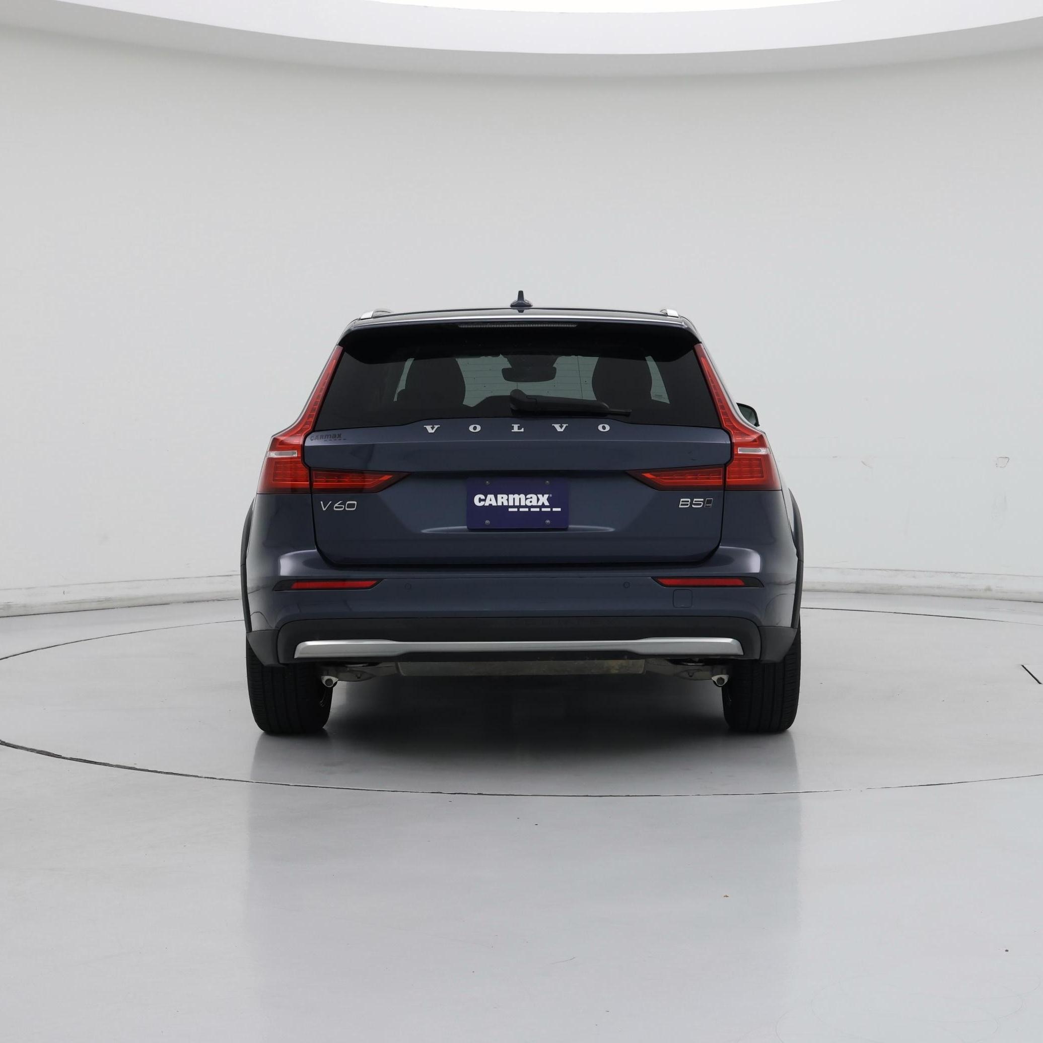 Thumbnail: 2023 Volvo S60 - 6