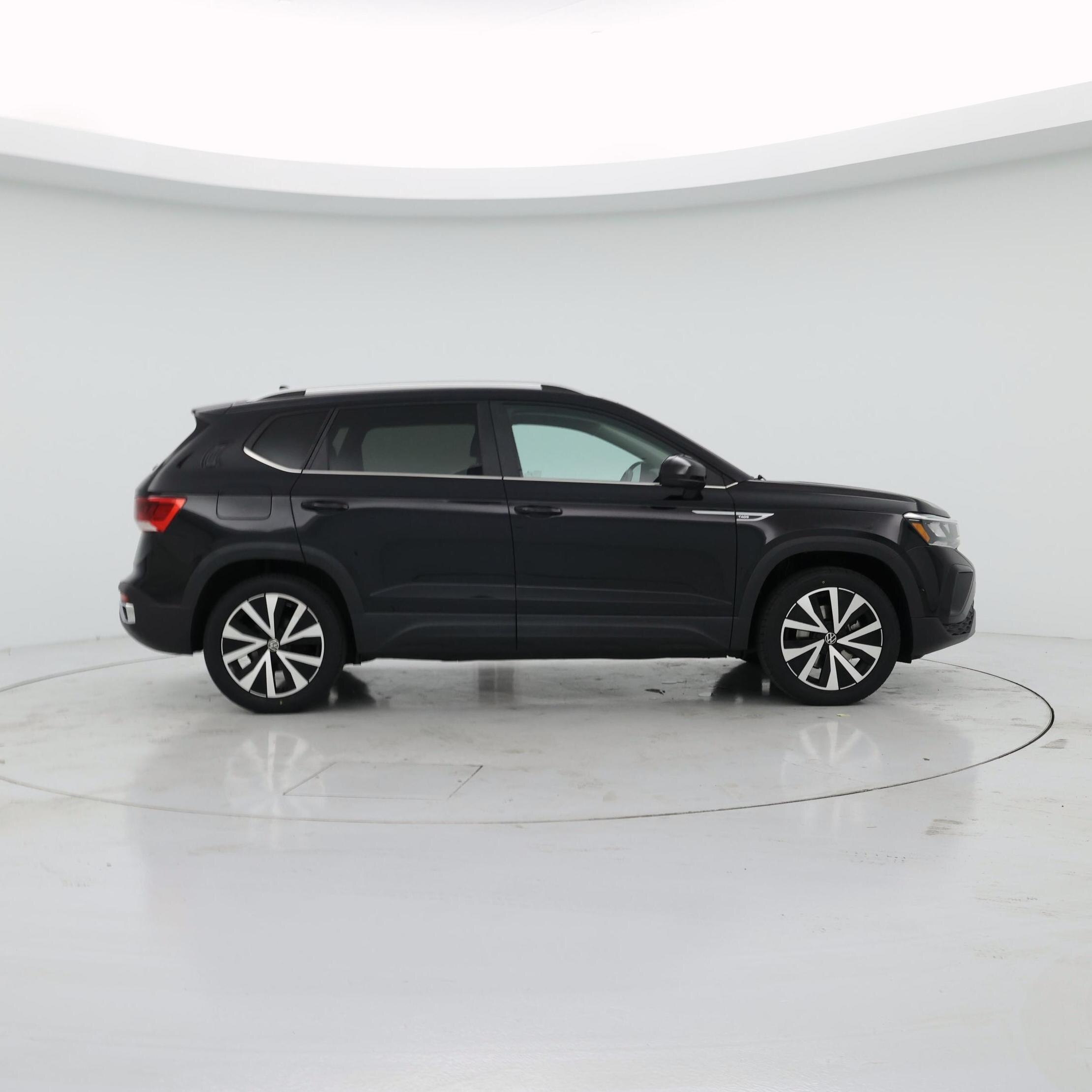 Thumbnail: 2022 Volkswagen Taos - 7