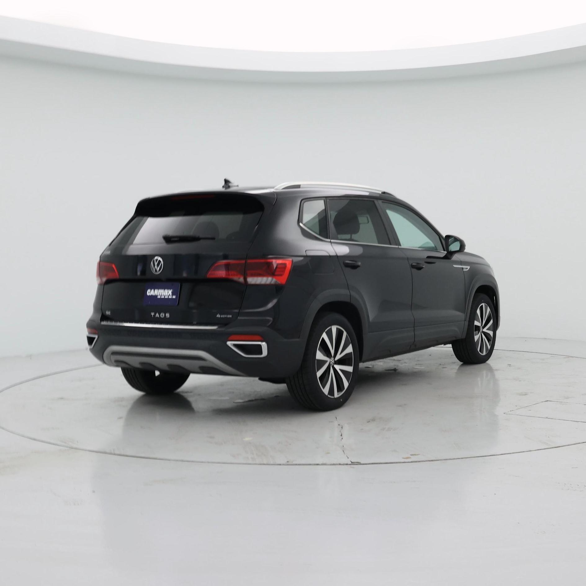 Thumbnail: 2022 Volkswagen Taos - 8