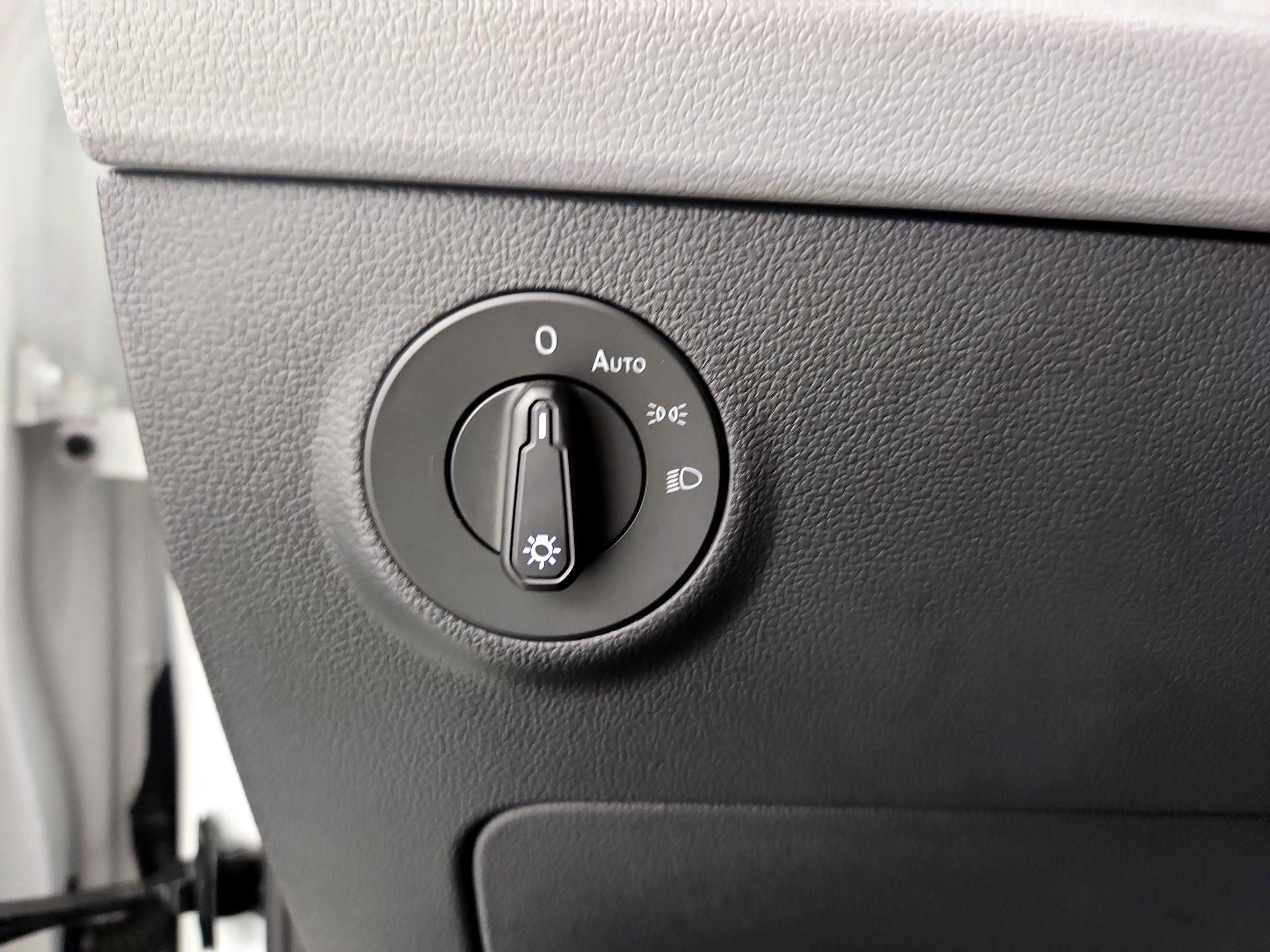 Thumbnail: 2023 Volkswagen Taos - 13