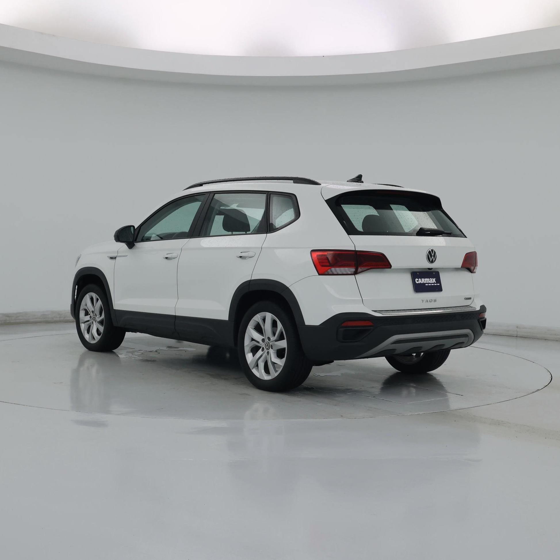 Thumbnail: 2023 Volkswagen Taos - 2