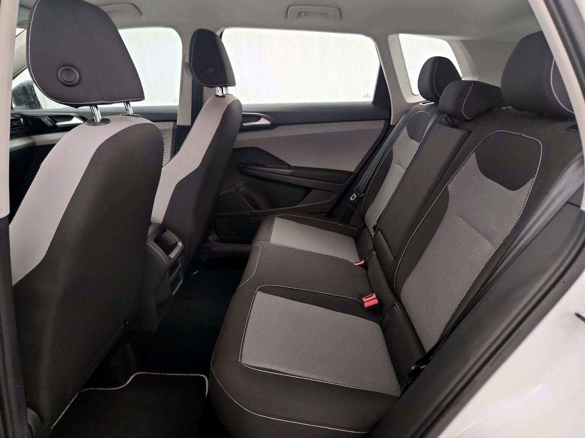 Thumbnail: 2023 Volkswagen Taos - 19