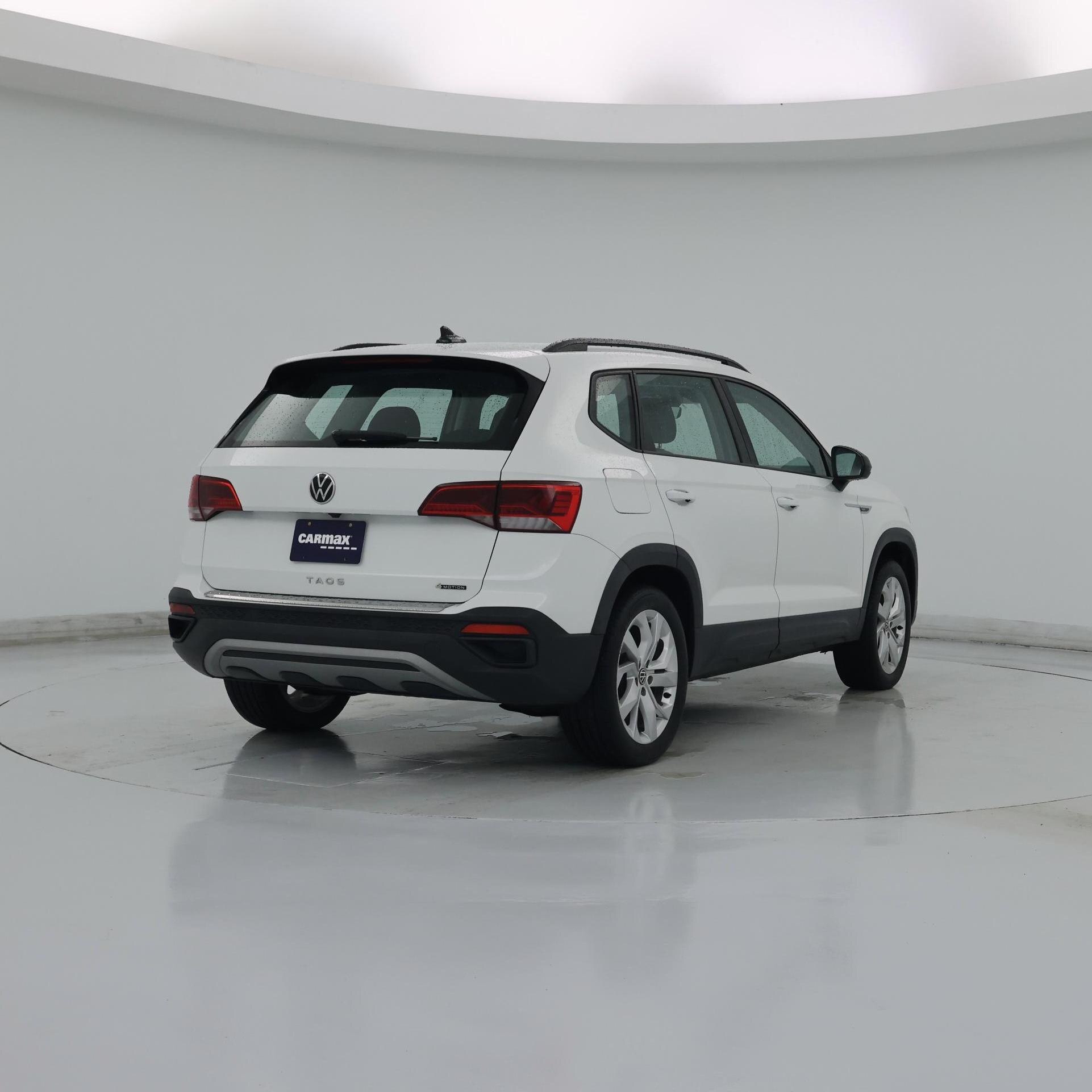 Thumbnail: 2023 Volkswagen Taos - 8