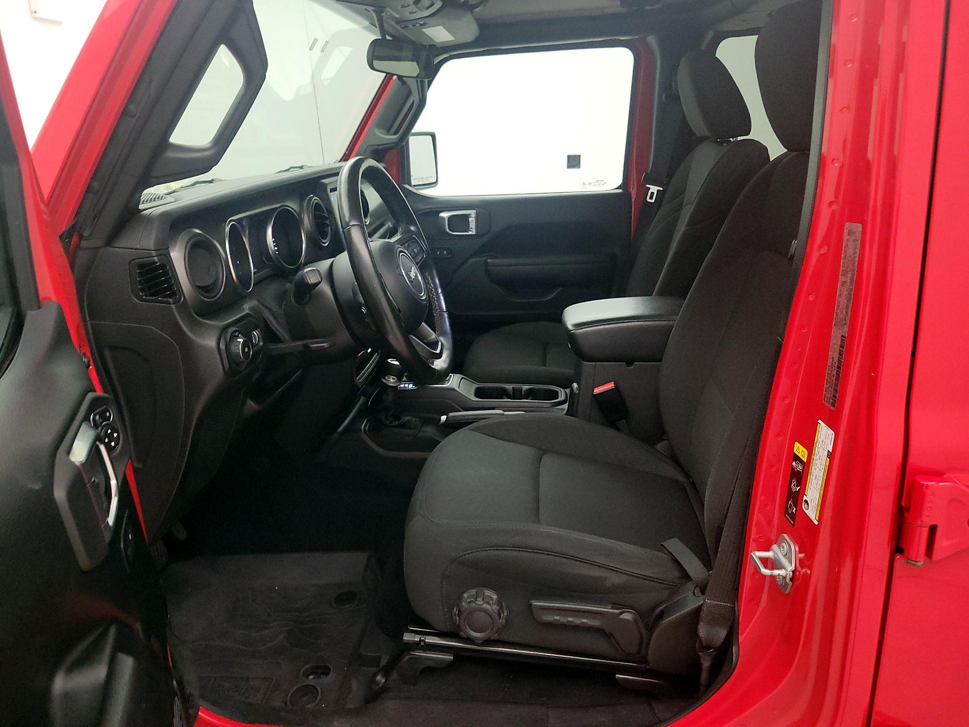 Thumbnail: 2023 Jeep Wrangler - 9