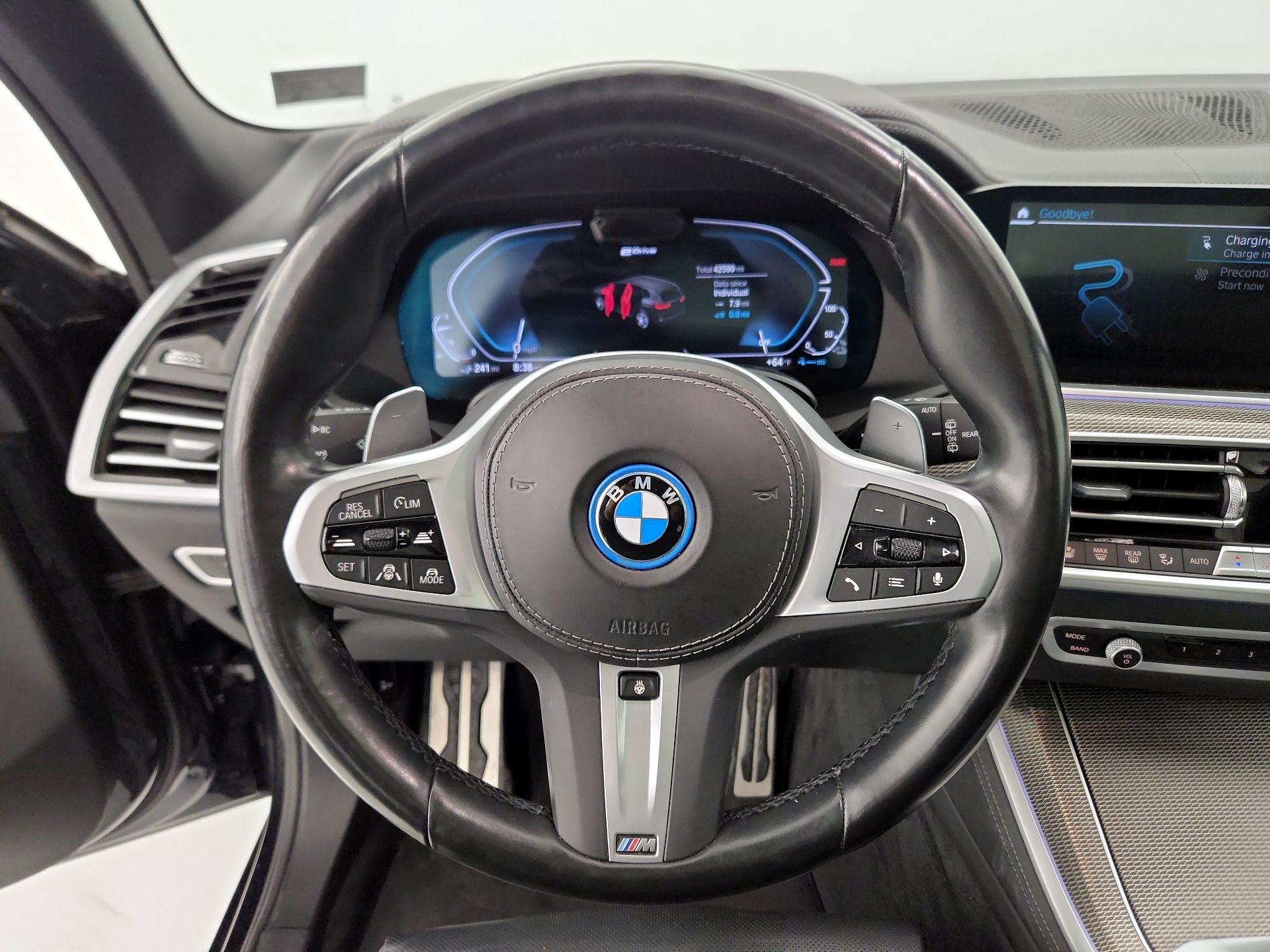 Thumbnail: 2022 BMW X5 - 10