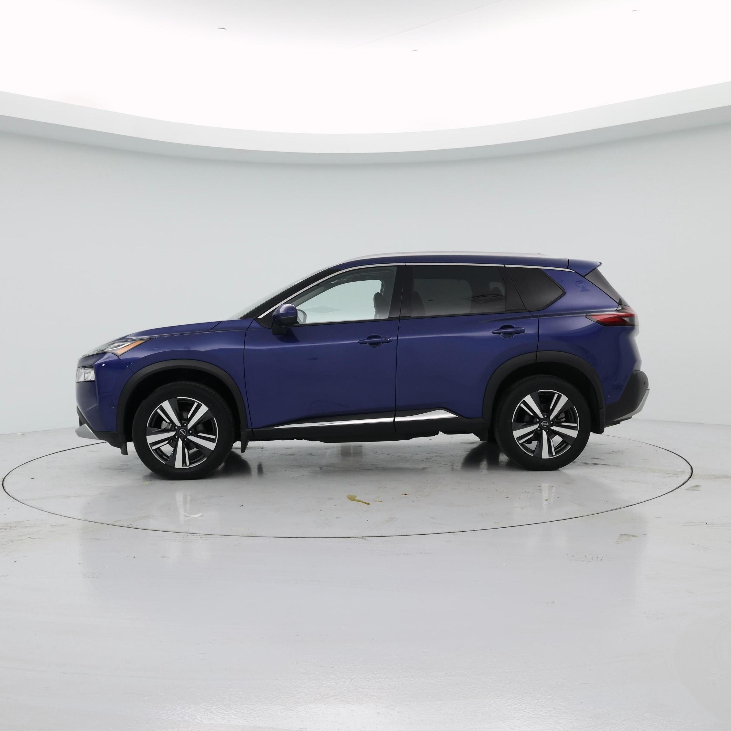 Thumbnail: 2023 Nissan Rogue - 3