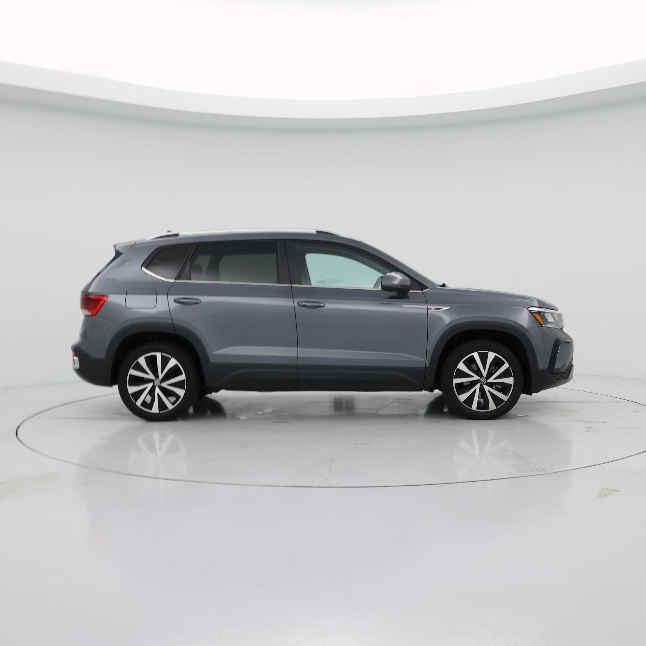 Thumbnail: 2022 Volkswagen Taos - 7