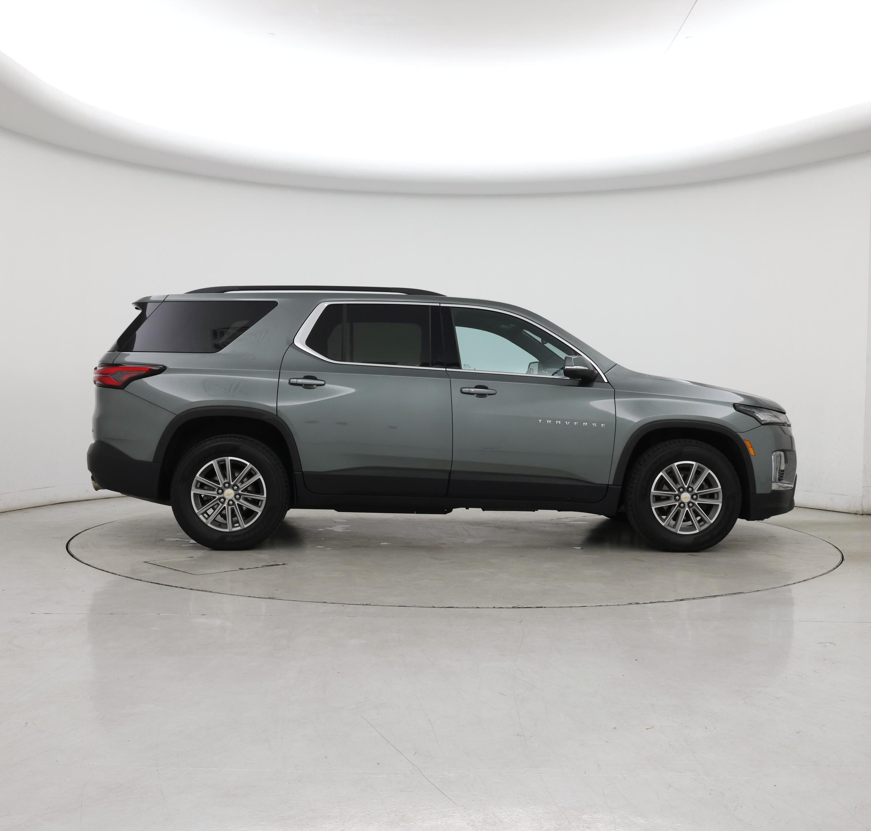 Thumbnail: 2023 Chevrolet Traverse - 7