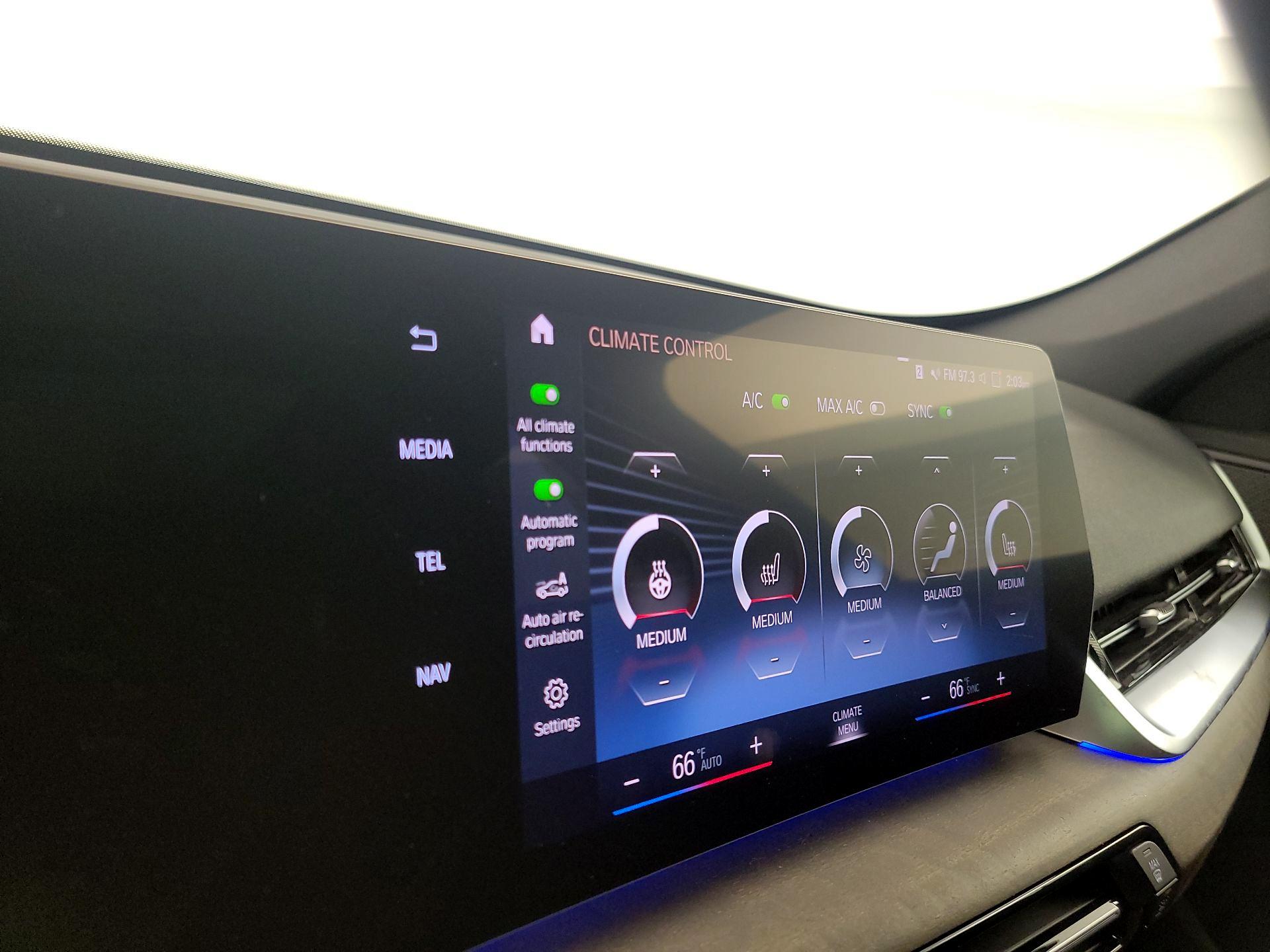 Thumbnail: 2023 BMW X1 - 17