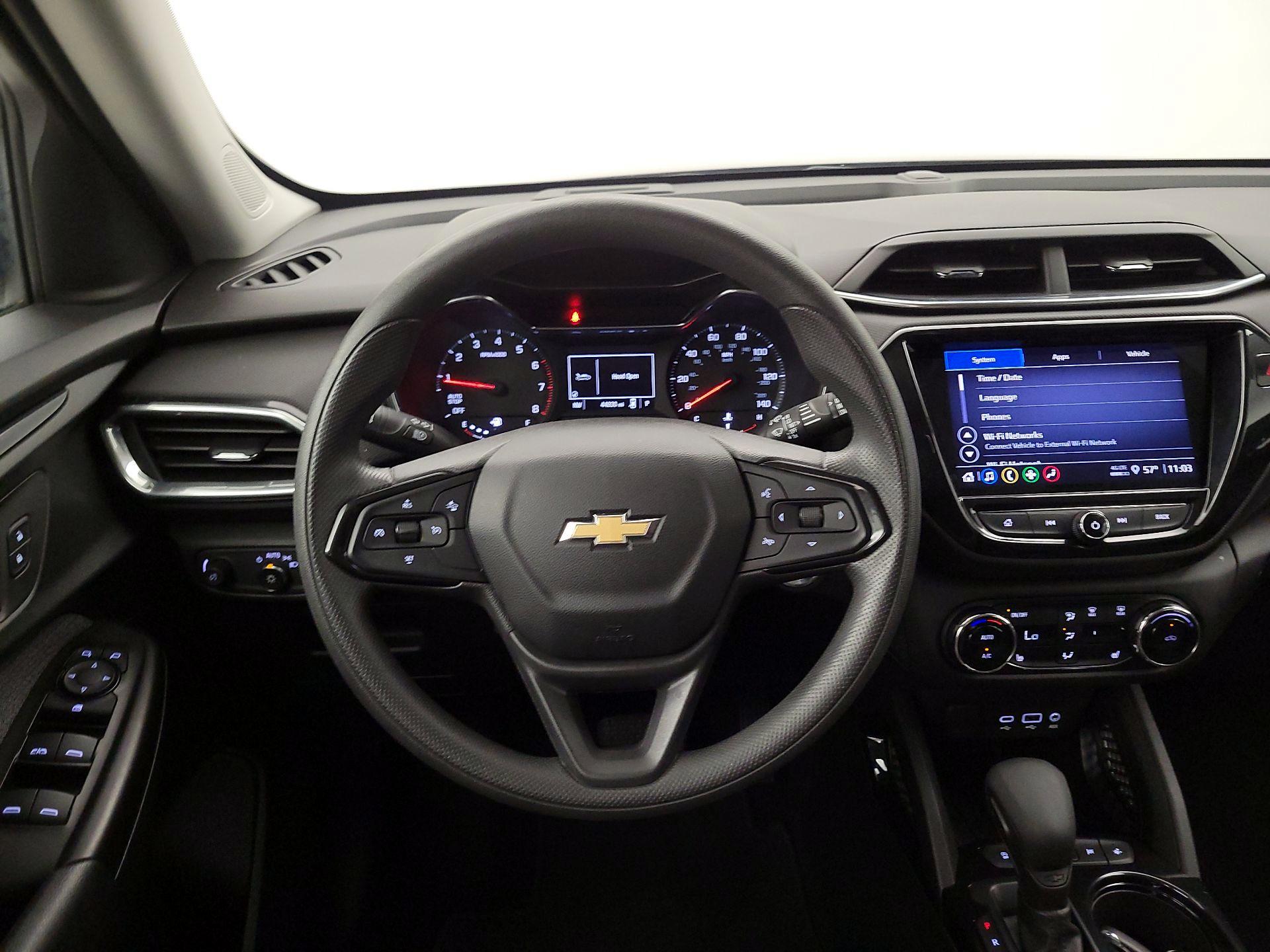 Thumbnail: 2023 Chevrolet TrailBlazer - 10