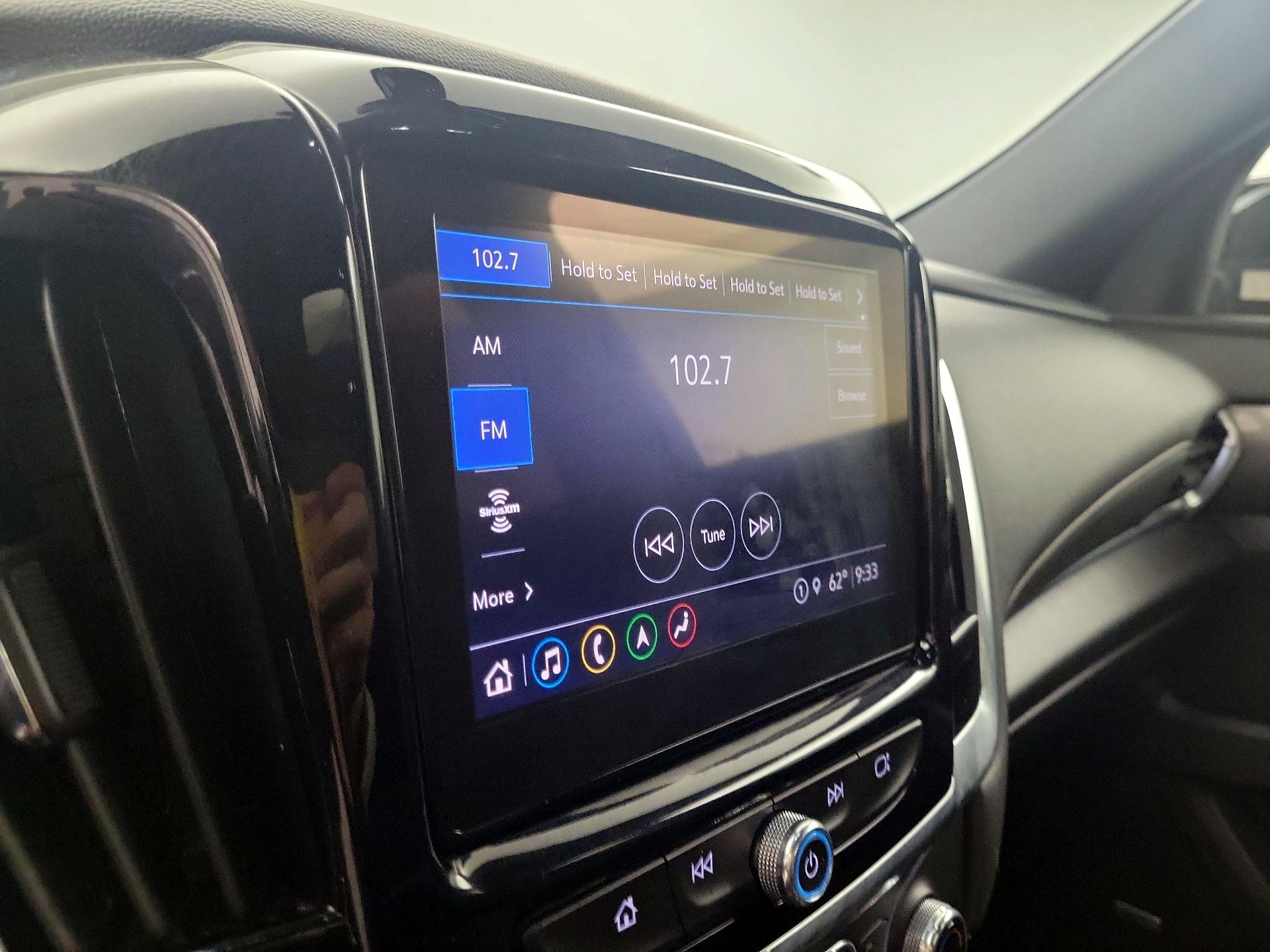 Thumbnail: 2023 Chevrolet Traverse - 15