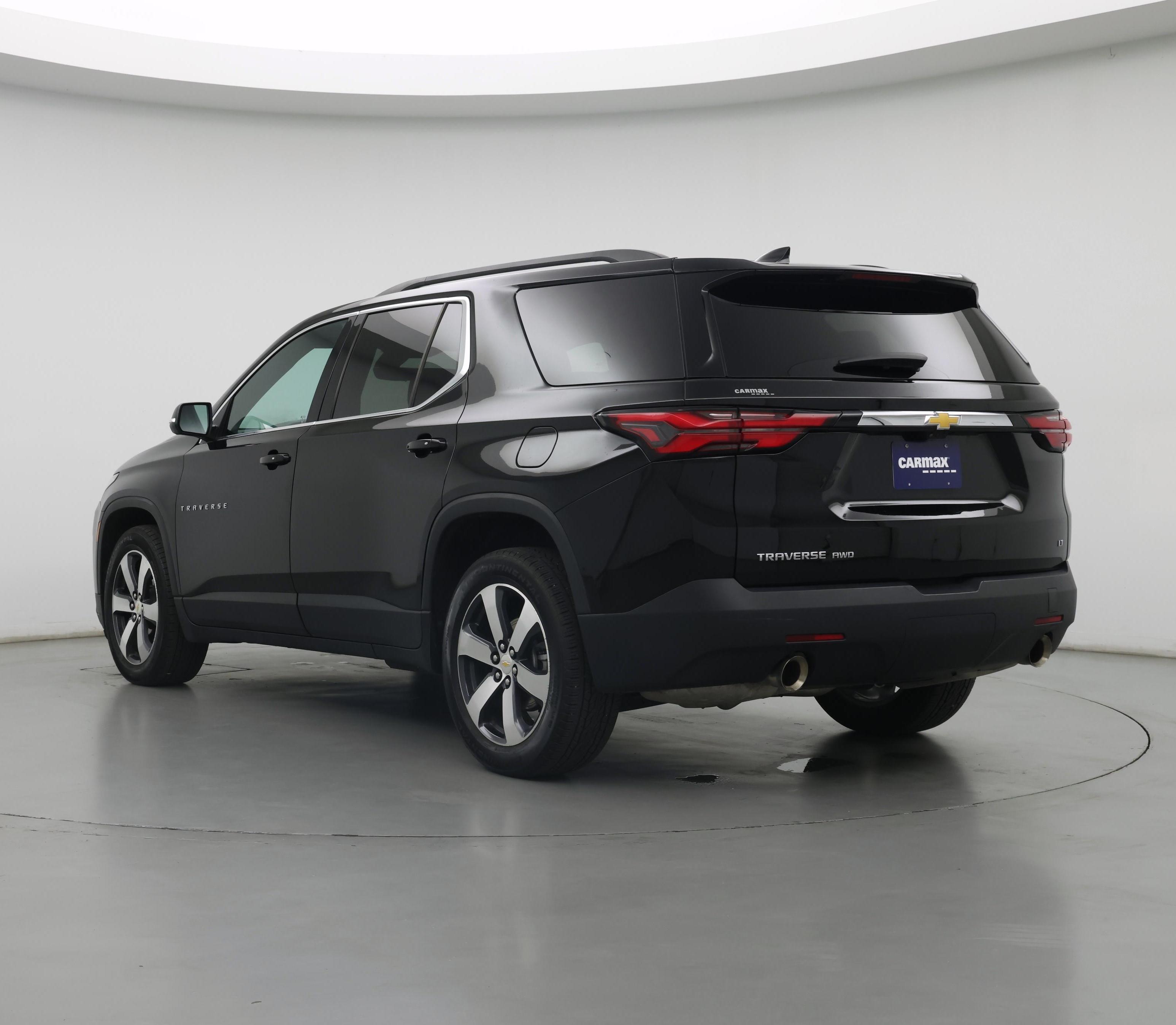 Thumbnail: 2023 Chevrolet Traverse - 2