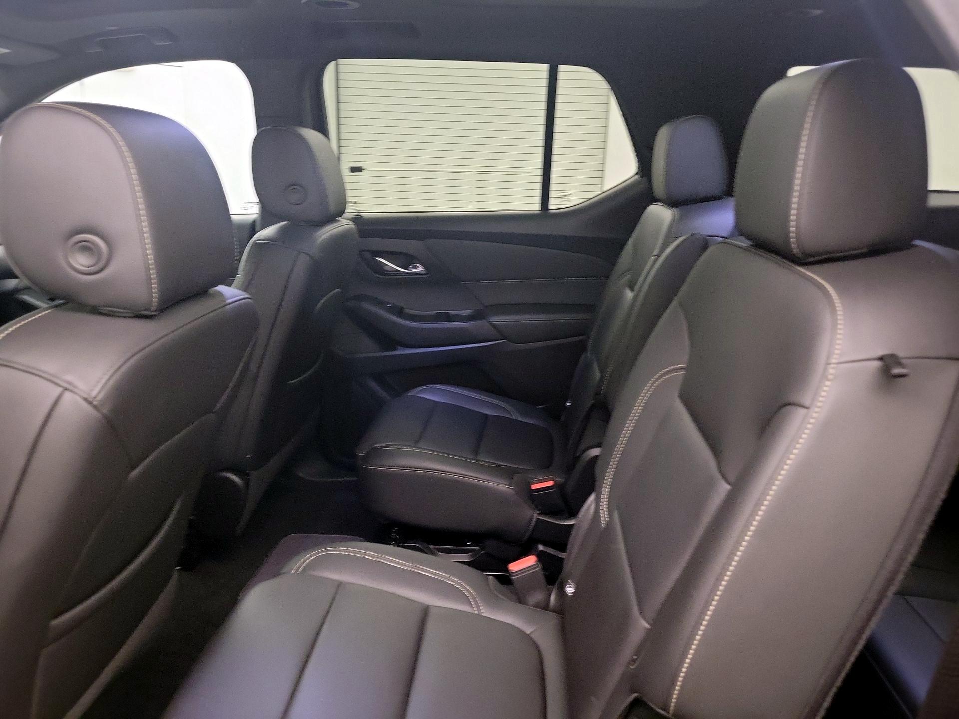 Thumbnail: 2023 Chevrolet Traverse - 20