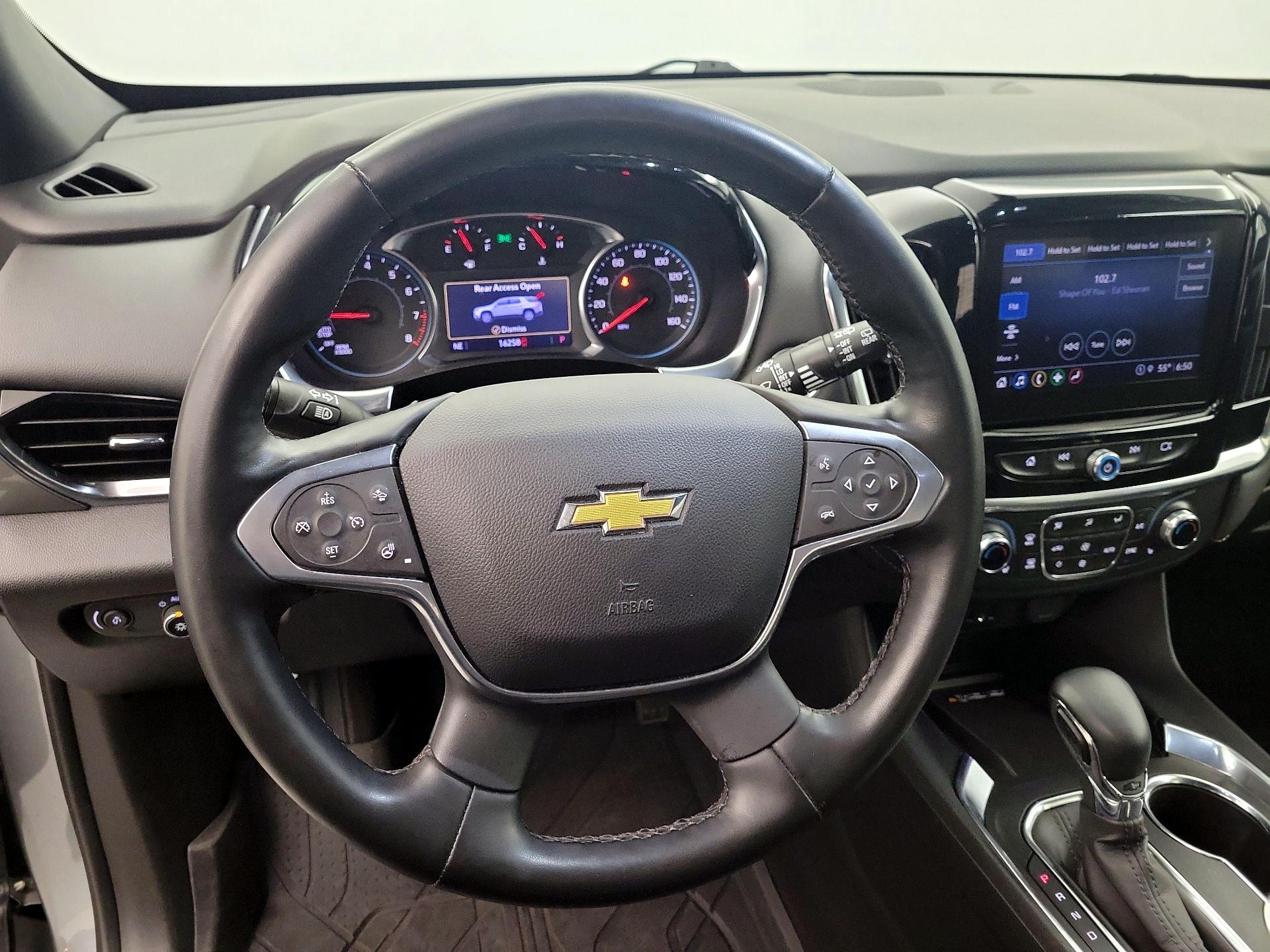 Thumbnail: 2023 Chevrolet Traverse - 10